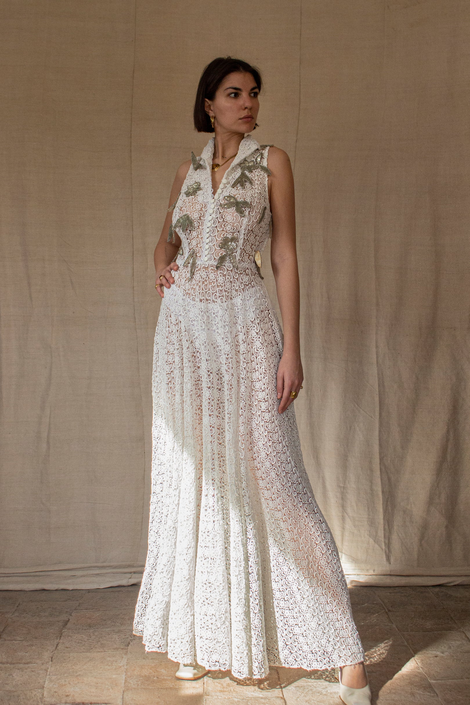 265 - RARE BOHO VINTAGE MACRAMÉ LACE SHIRT-DRESS: SOPHISTICATED CHEMISIER BRIDAL GOWN WITH SILVER SEQUINS