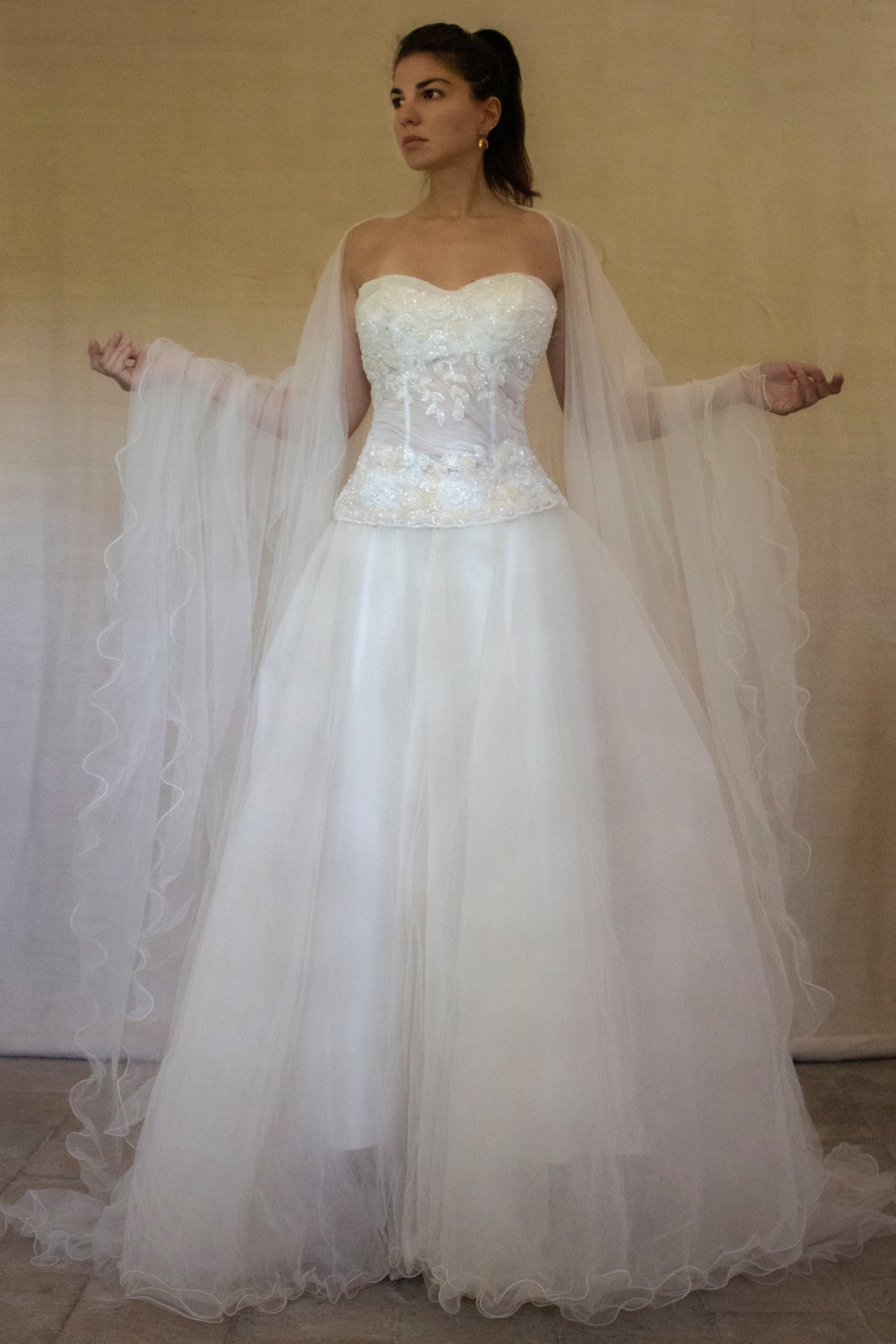 361 - VINTAGE PRINCESS WEDDING DRESS: ECRU SILK TULLE GOWN WITH EMBROIDERED STRAPLESS BODICE