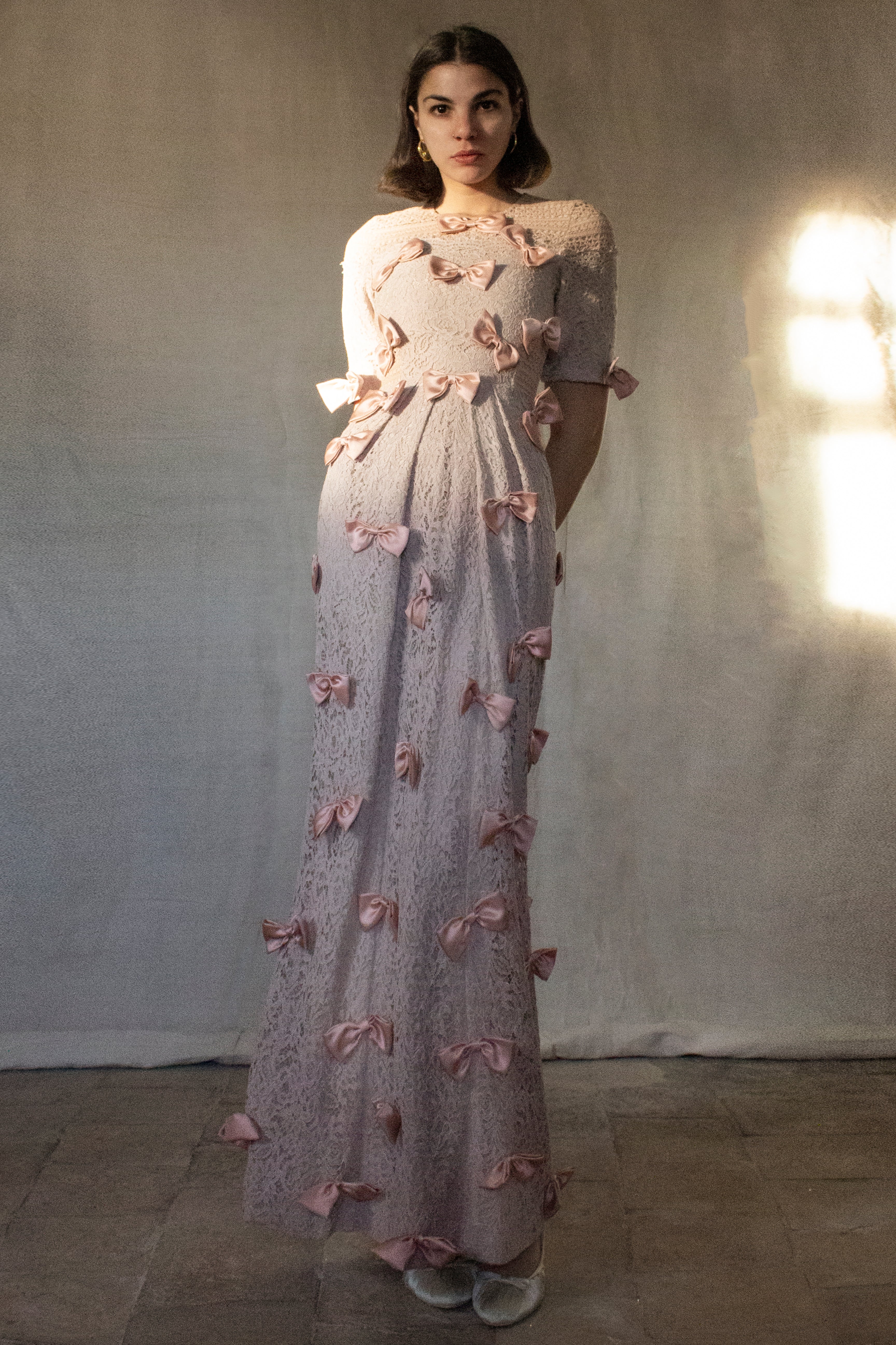 330 - DUSTY PINK VINTAGE BRIDAL LACE GOWN: COQUETTE SATIN BOWS & ROMANTIC HALF SLEEVES