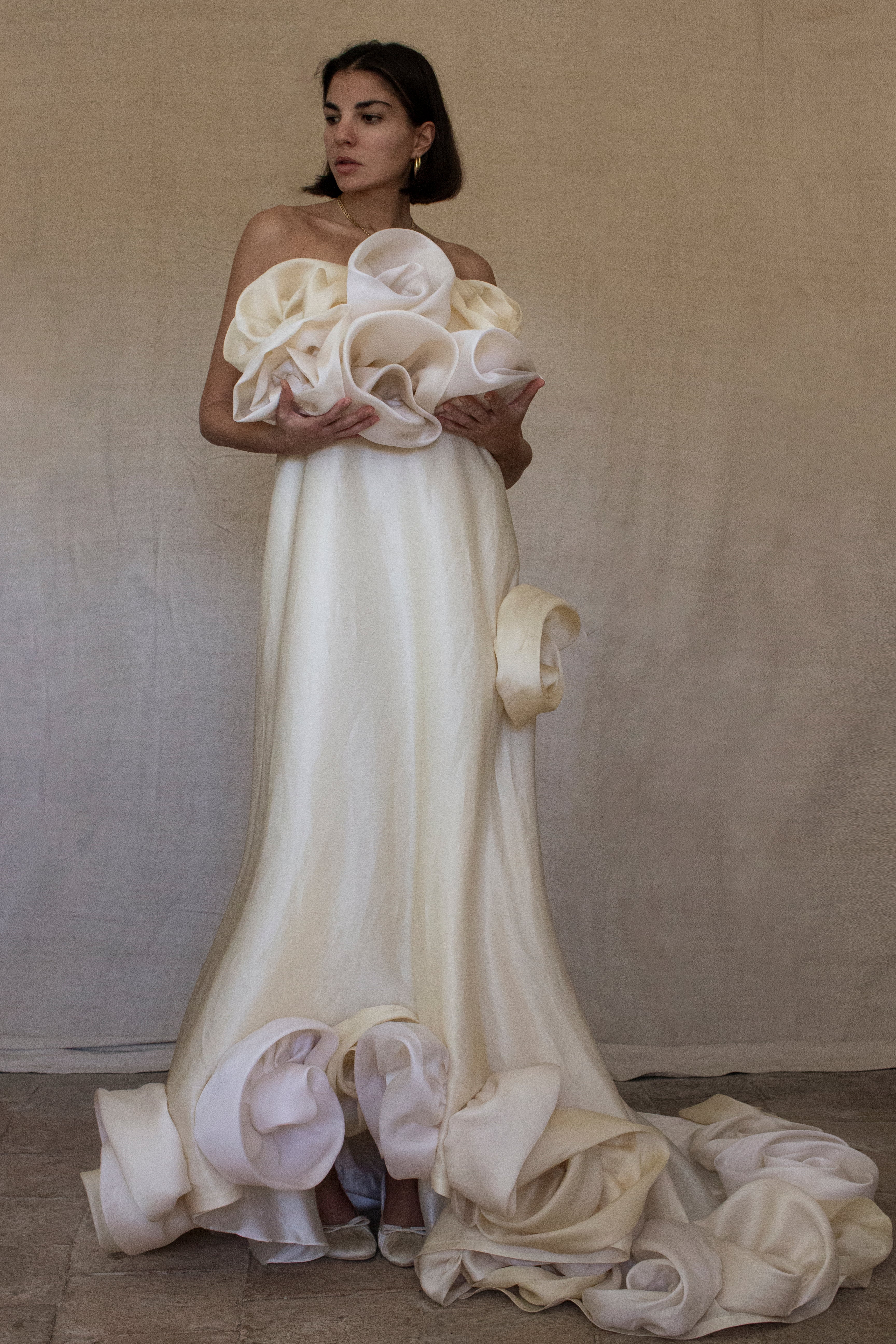 318 - COUTURE SILK ORGANZA BRIDAL GOWN: HANDMADE 3D MAXI FLOWERS & VINTAGE FLORAL TRAIN