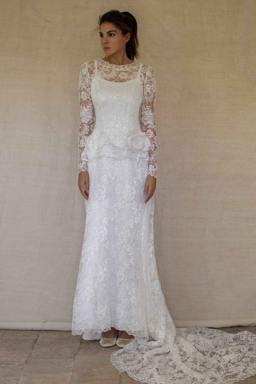 1980s Vintage Macramé Lace Sheath Wedding Dress | Full Train Gown - 377