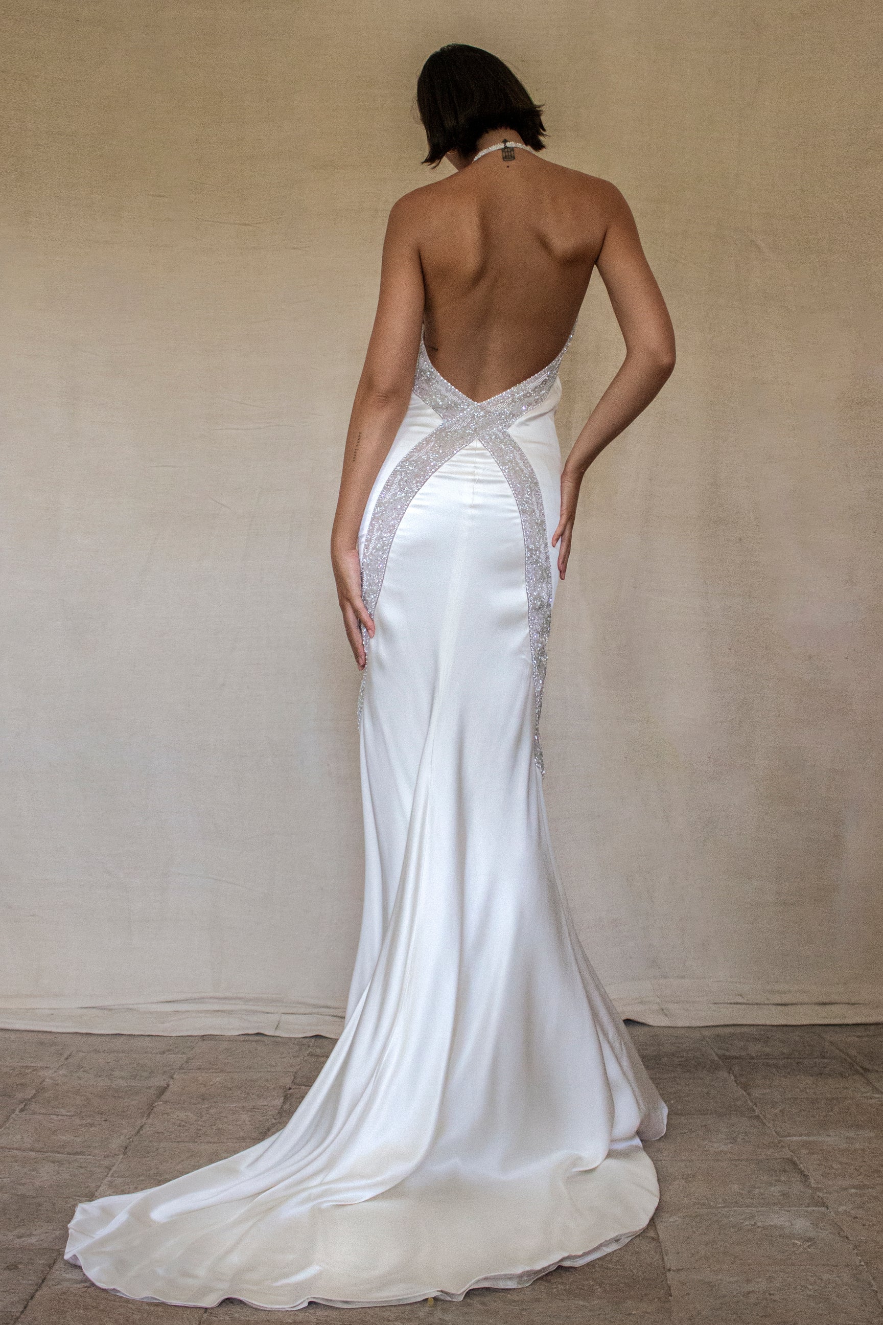 291 - OLD HOLLYWOOD VINTAGE MERMAID BRIDAL GOWN: BACKLESS SILK SATIN & ART DECO SILVER BEADING