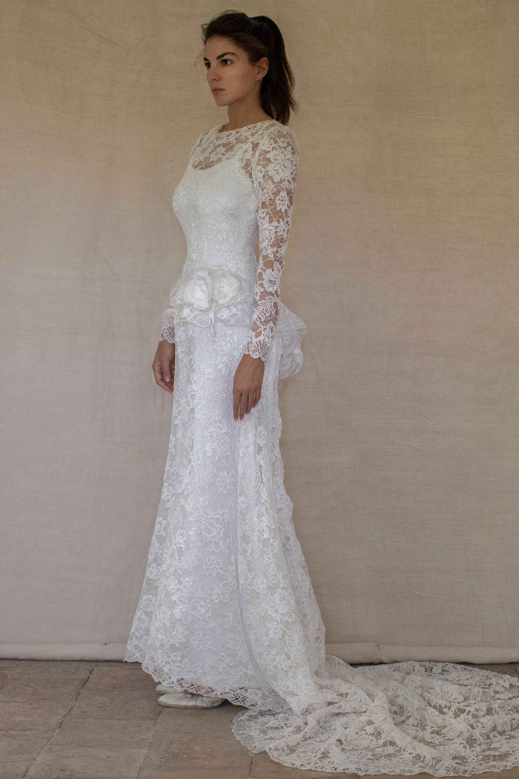 1980s Vintage Macramé Lace Sheath Wedding Dress | Full Train Gown - 377