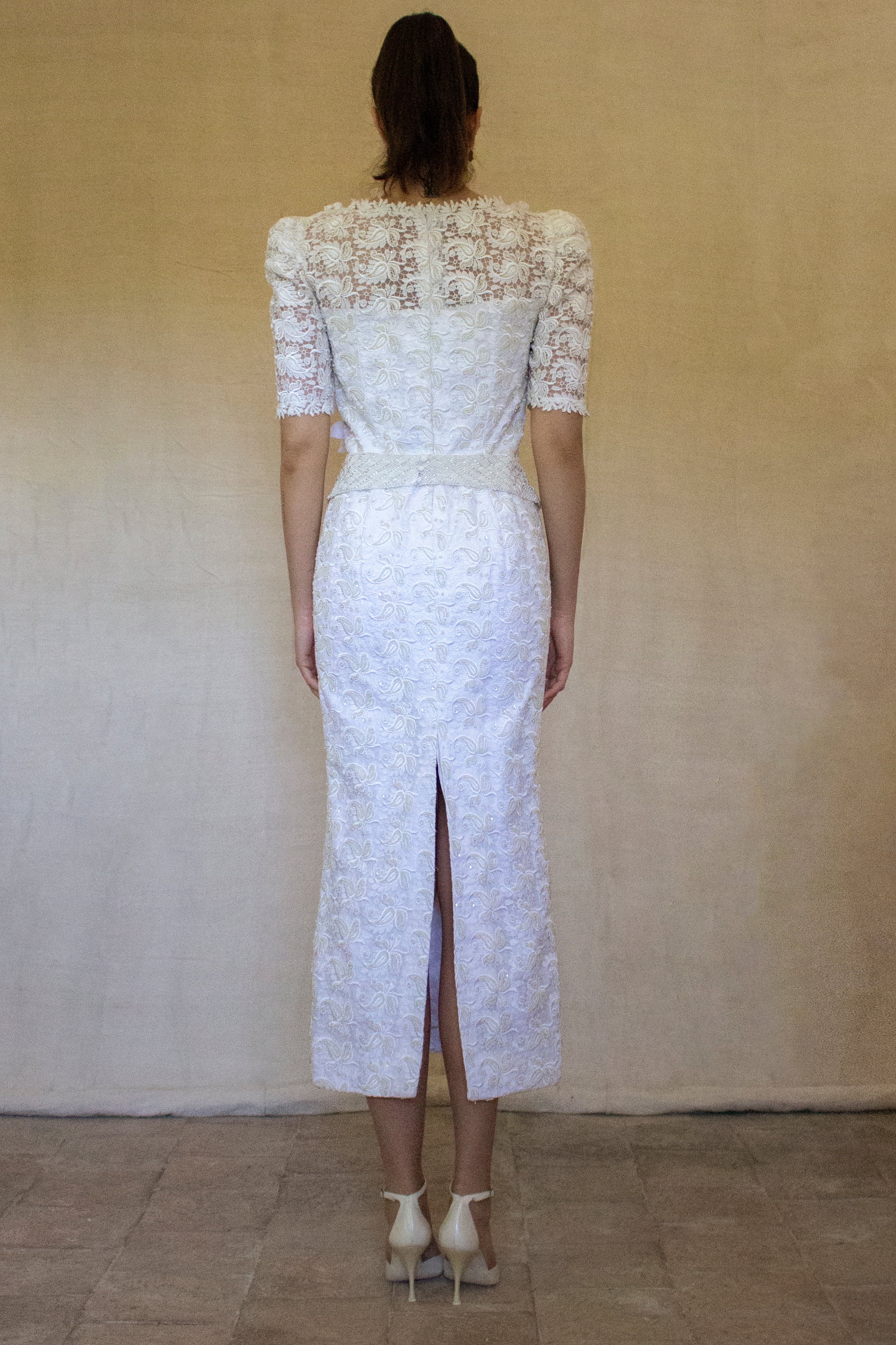 359 - VINTAGE 80s BEADED LACE SHEATH DRESS: WHITE & GOLD WEDDING GOWN WITH 3D FLORAL DETAILS