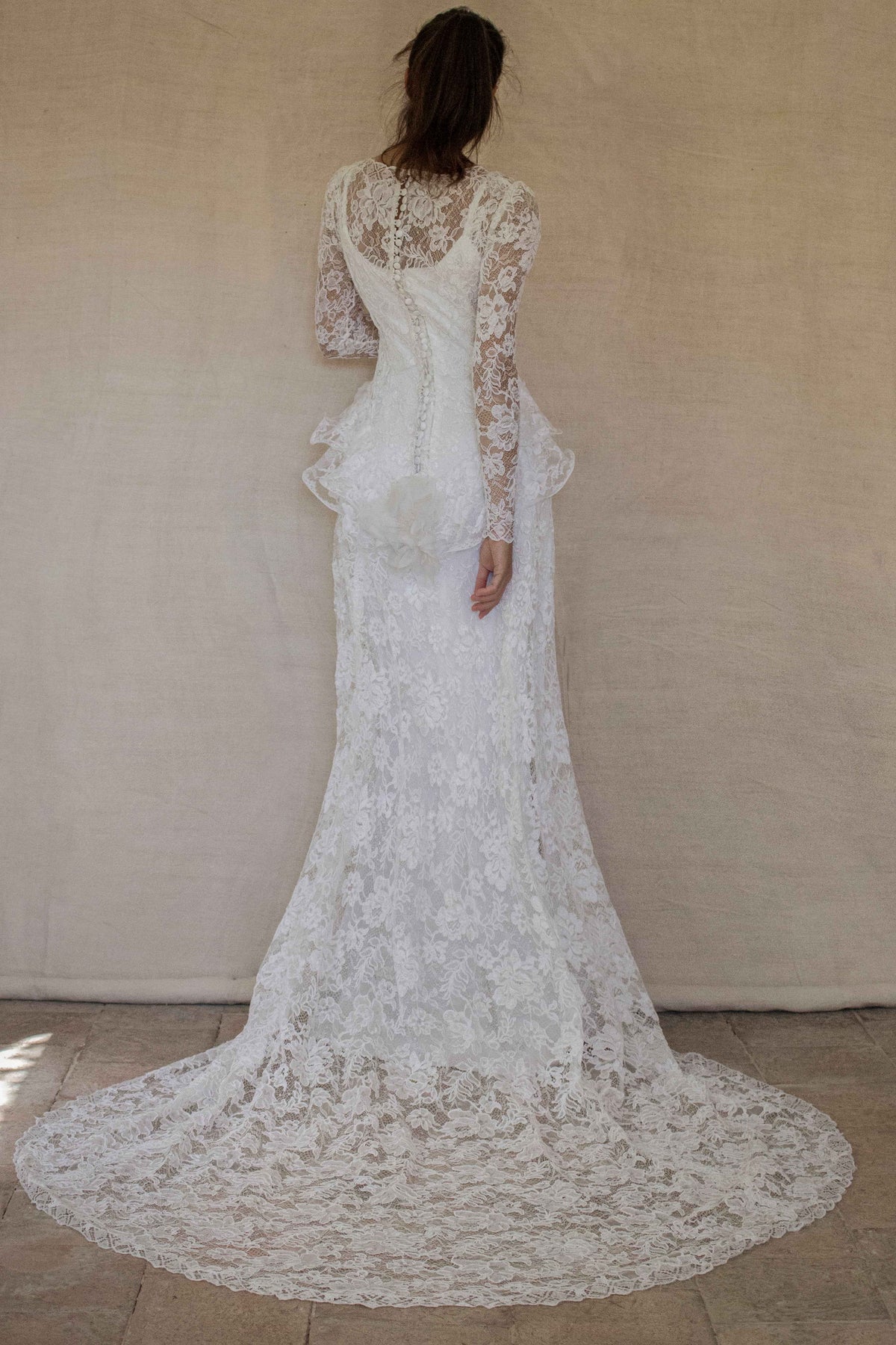 1980s Vintage Macramé Lace Sheath Wedding Dress | Full Train Gown - 377