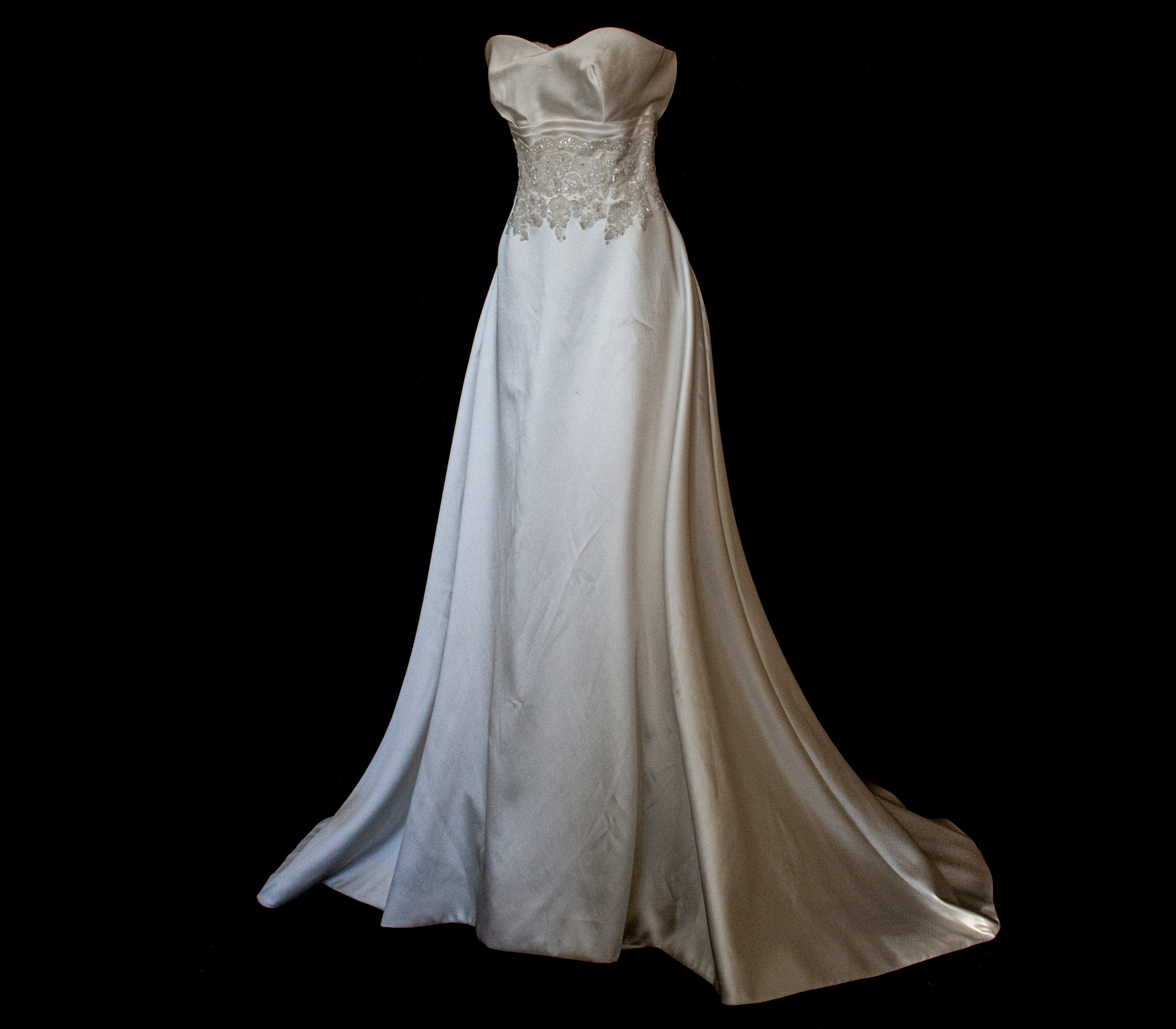 316 - STRAPLESS SILK MIKADO WEDDING DRESS: STRUCTURED A-LINE GOWN WITH HEART NECKLINE & TRAIN