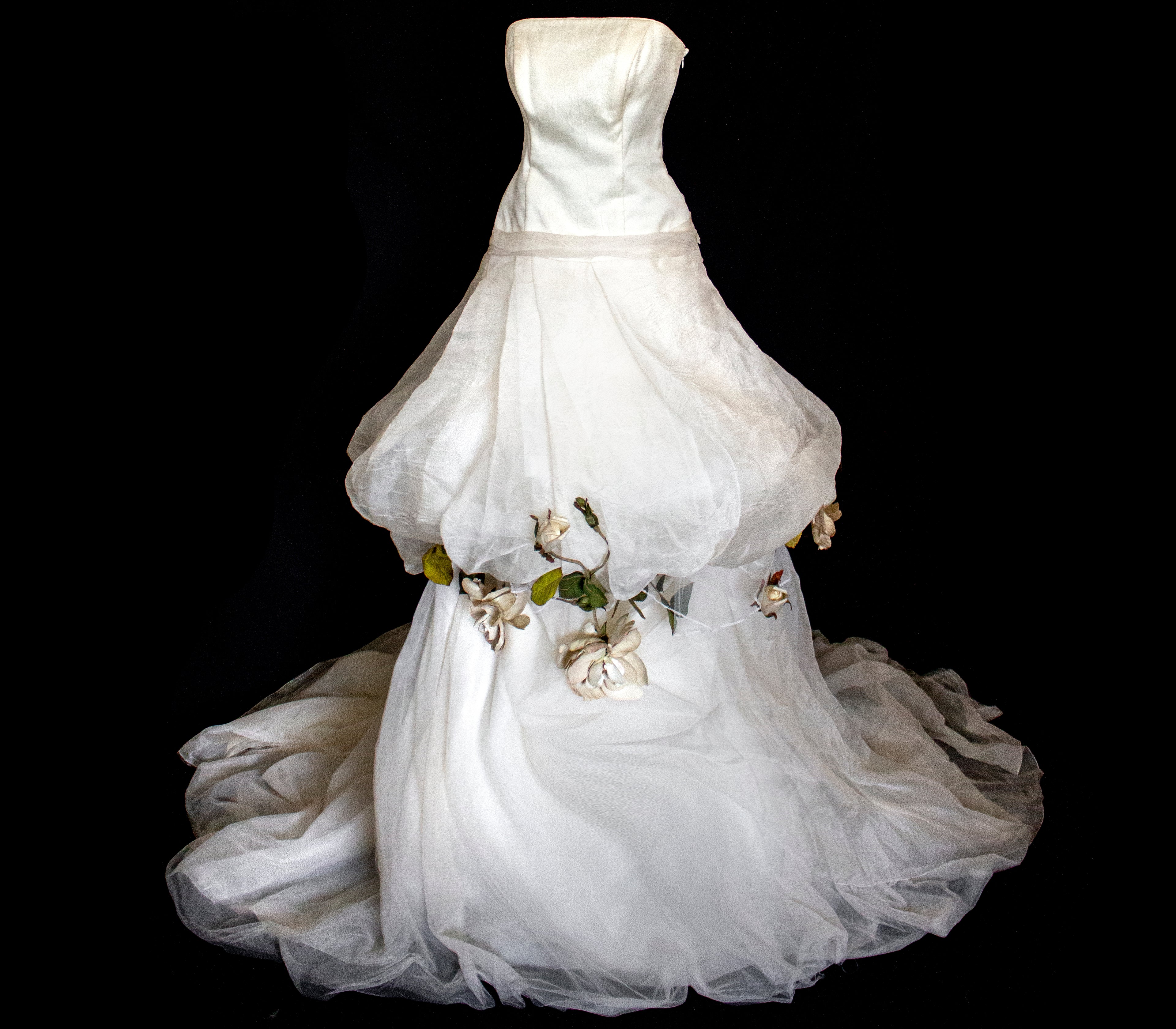 302 - ROMANTIC COUTURE IVORY CRINKLE SILK GOWN: OFF-THE-SHOULDER BALLOON SKIRT WITH MAXI FLORAL RAMAGE