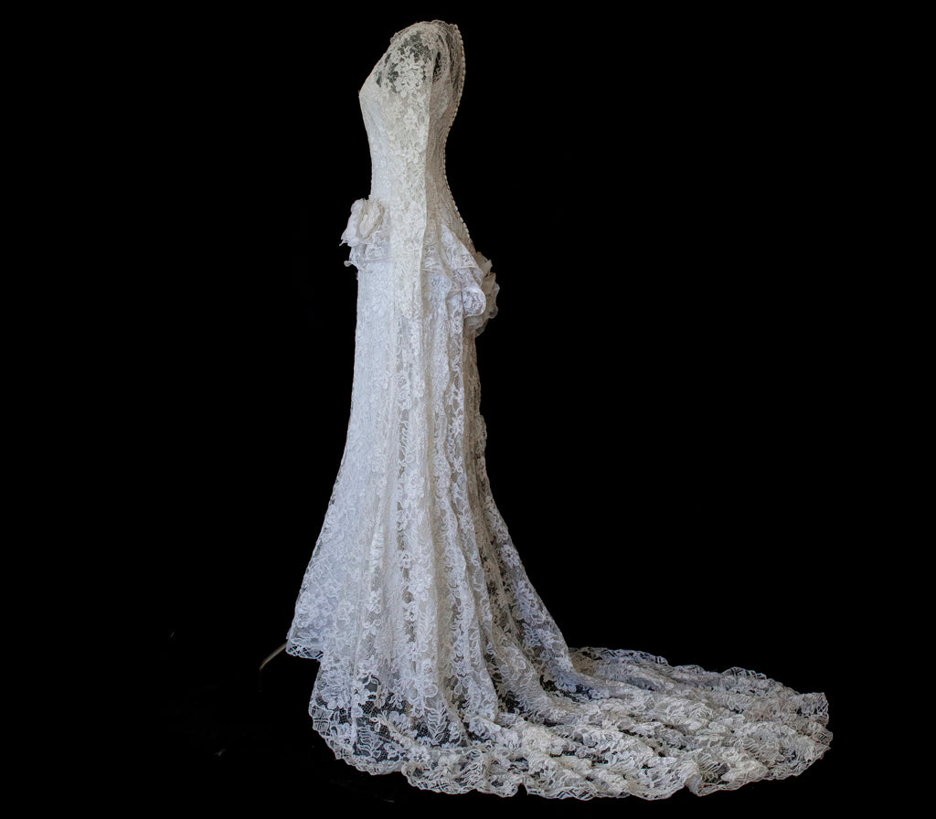 1980s Vintage Macramé Lace Sheath Wedding Dress | Full Train Gown - 377