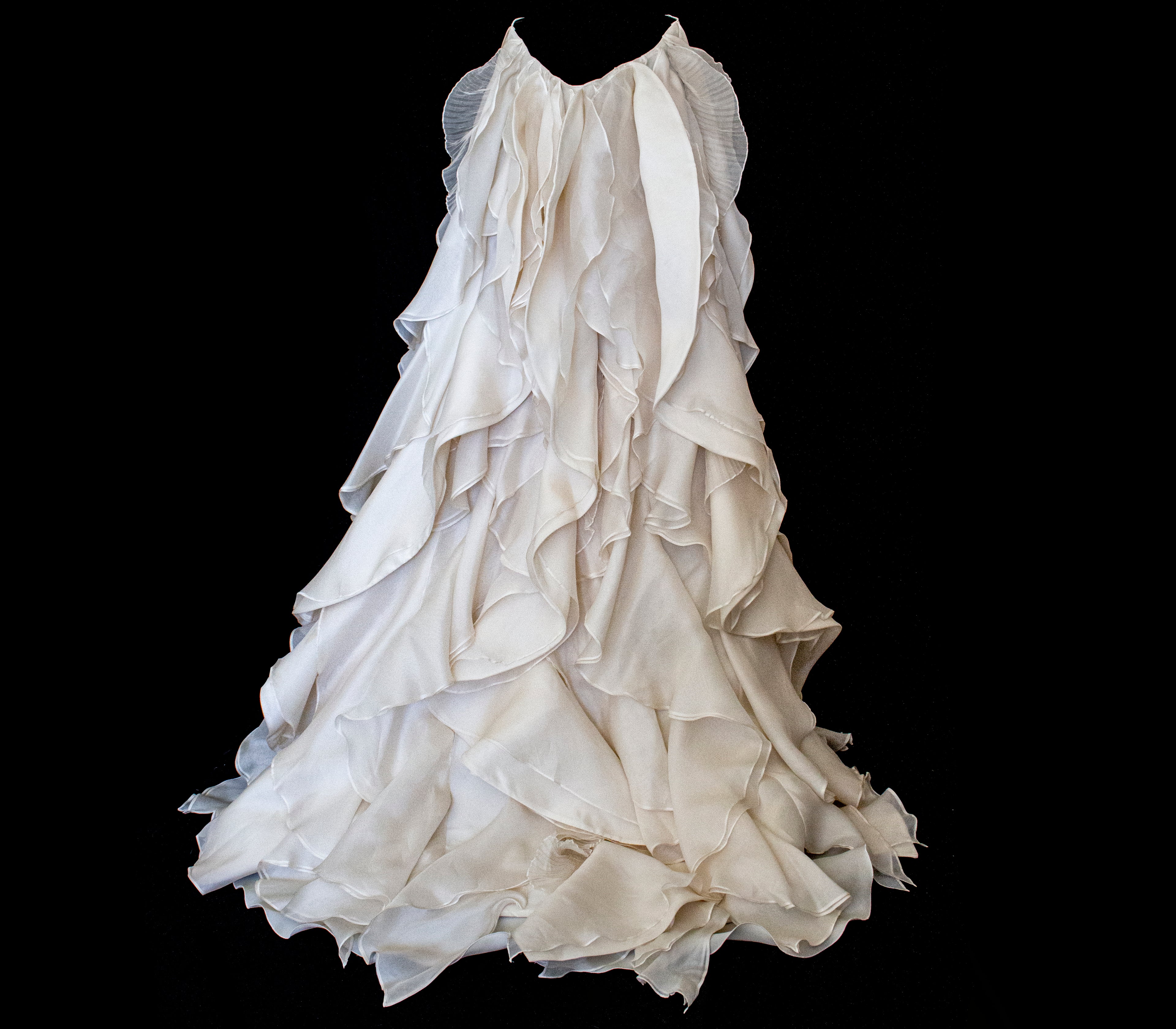 320 - LUXURY PURE SILK VINTAGE BRIDAL GOWN: A-LINE LACE DRESS WITH DETACHABLE RUFFLED CAPE