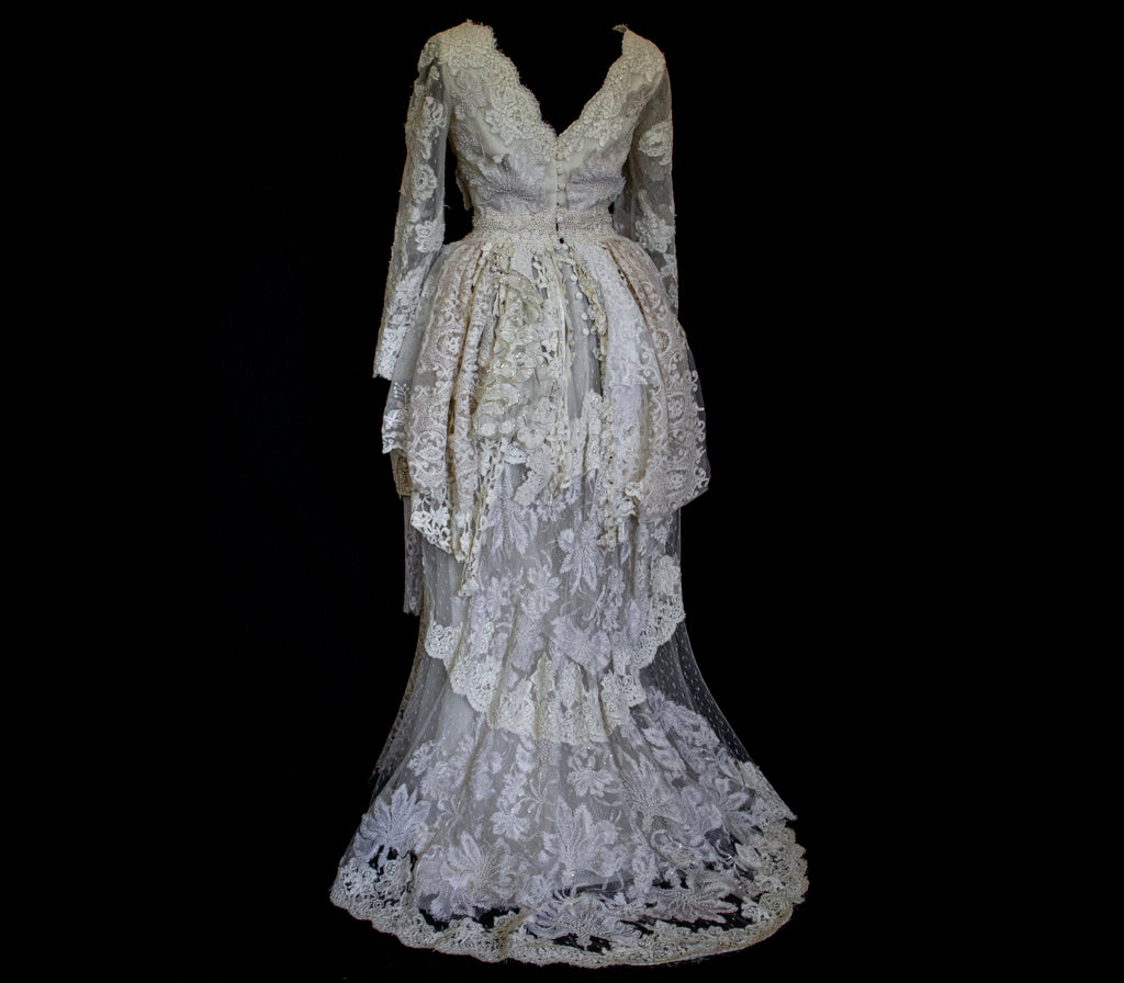 356 - VINTAGE 90s UPCYCLED LACE WEDDING DRESS: IVORY GOWN WITH POLKA DOT TULLE & ANTIQUE MACRAME DETAILS - Vague atelier