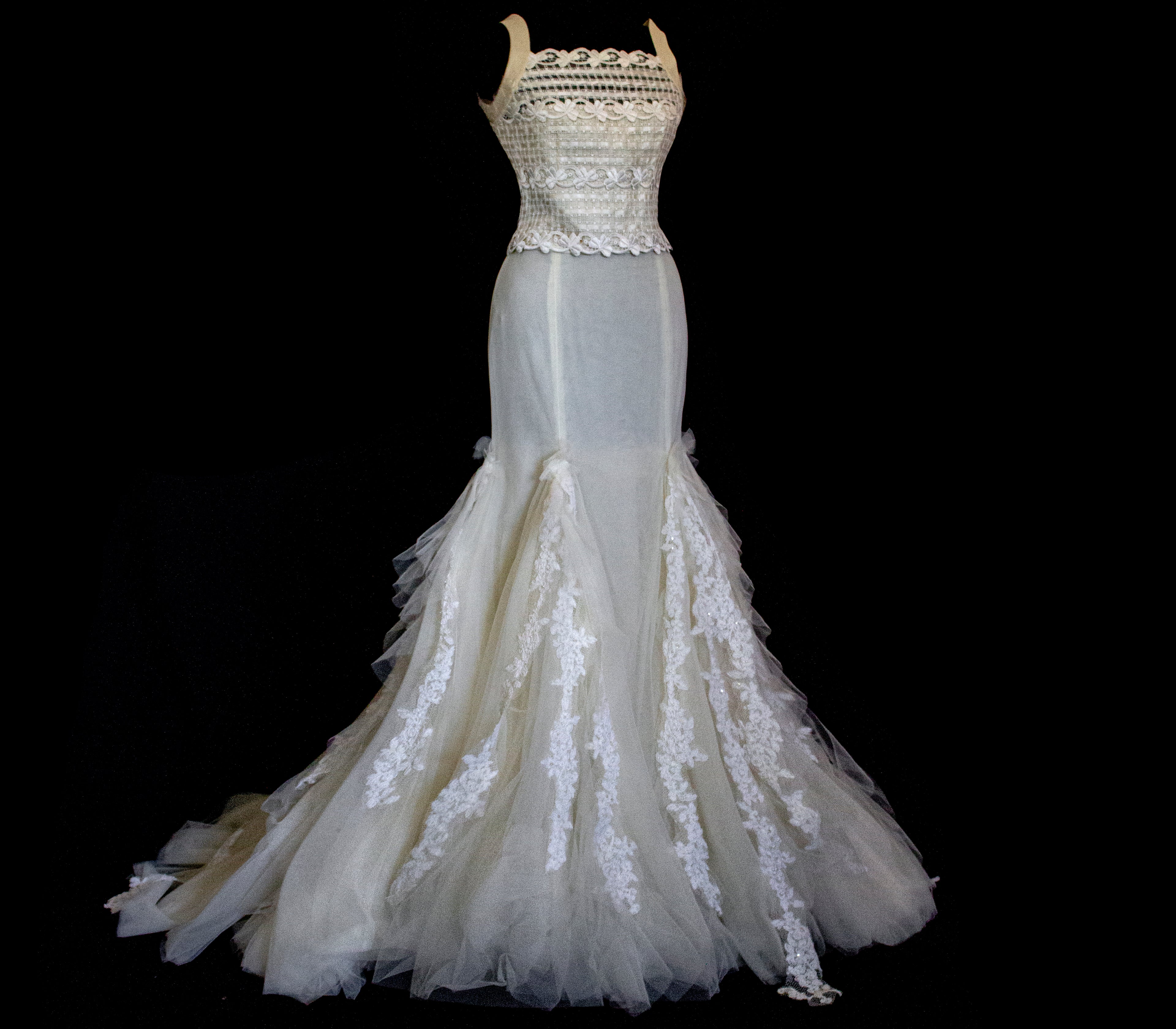 364 - VINTAGE 90s UPCYCLED TULLE AND MACRAME WEDDING DRESS: 2-PIECE ROMANTIC GOWN WITH FLOREAL LACE