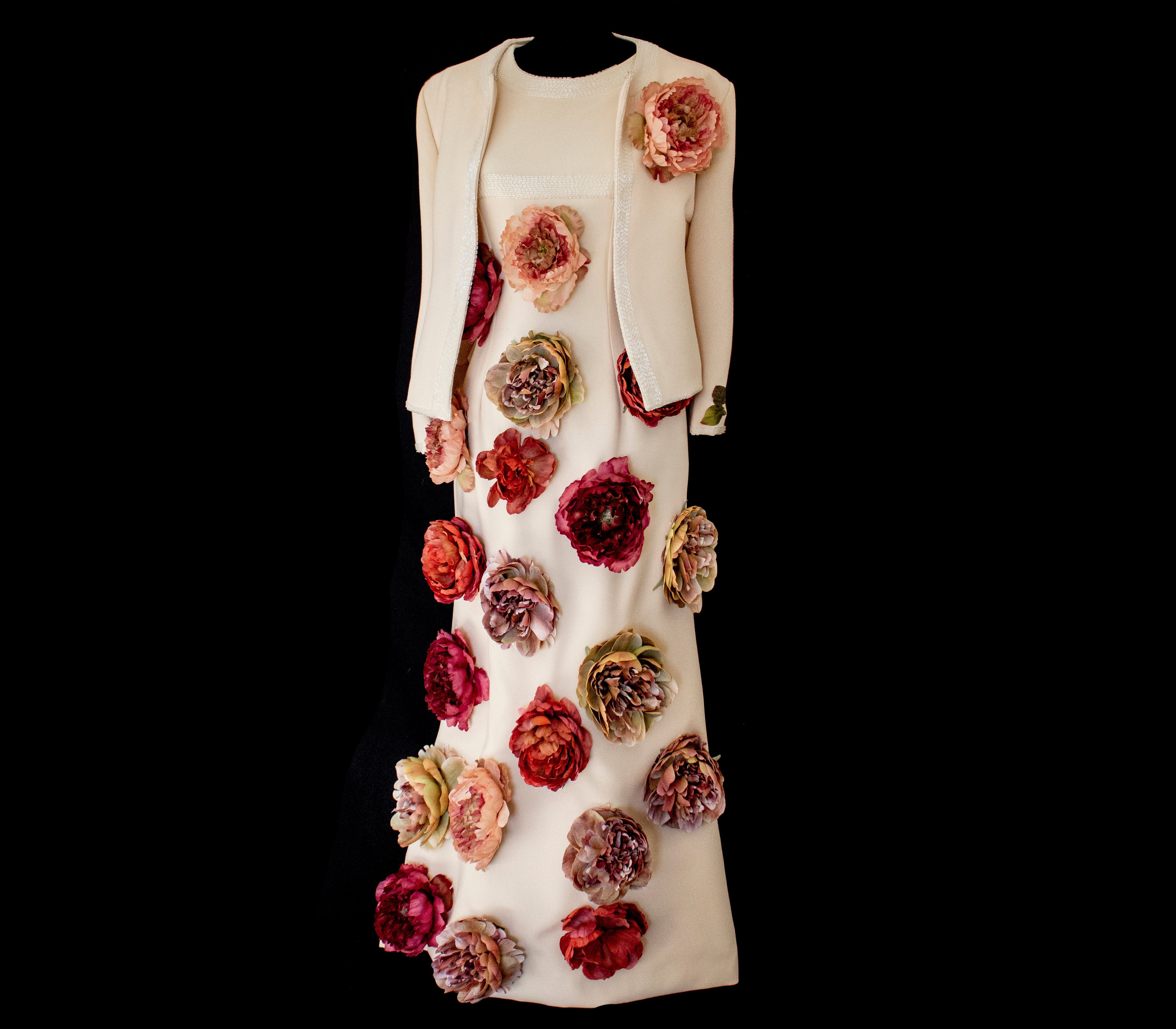 326 - SUSTAINABLE VINTAGE BRIDAL SET: WOOL CREPE DRESS & JACKET WITH COLORFUL PEONIES