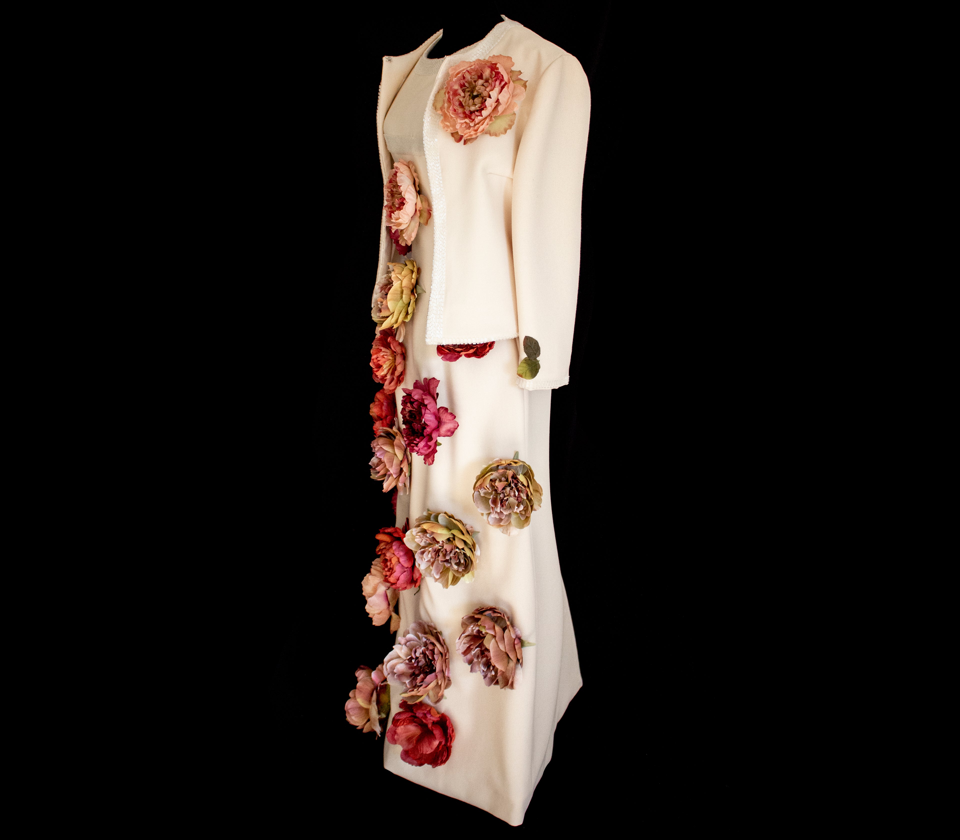 326 - SUSTAINABLE VINTAGE BRIDAL SET: WOOL CREPE DRESS & JACKET WITH COLORFUL PEONIES