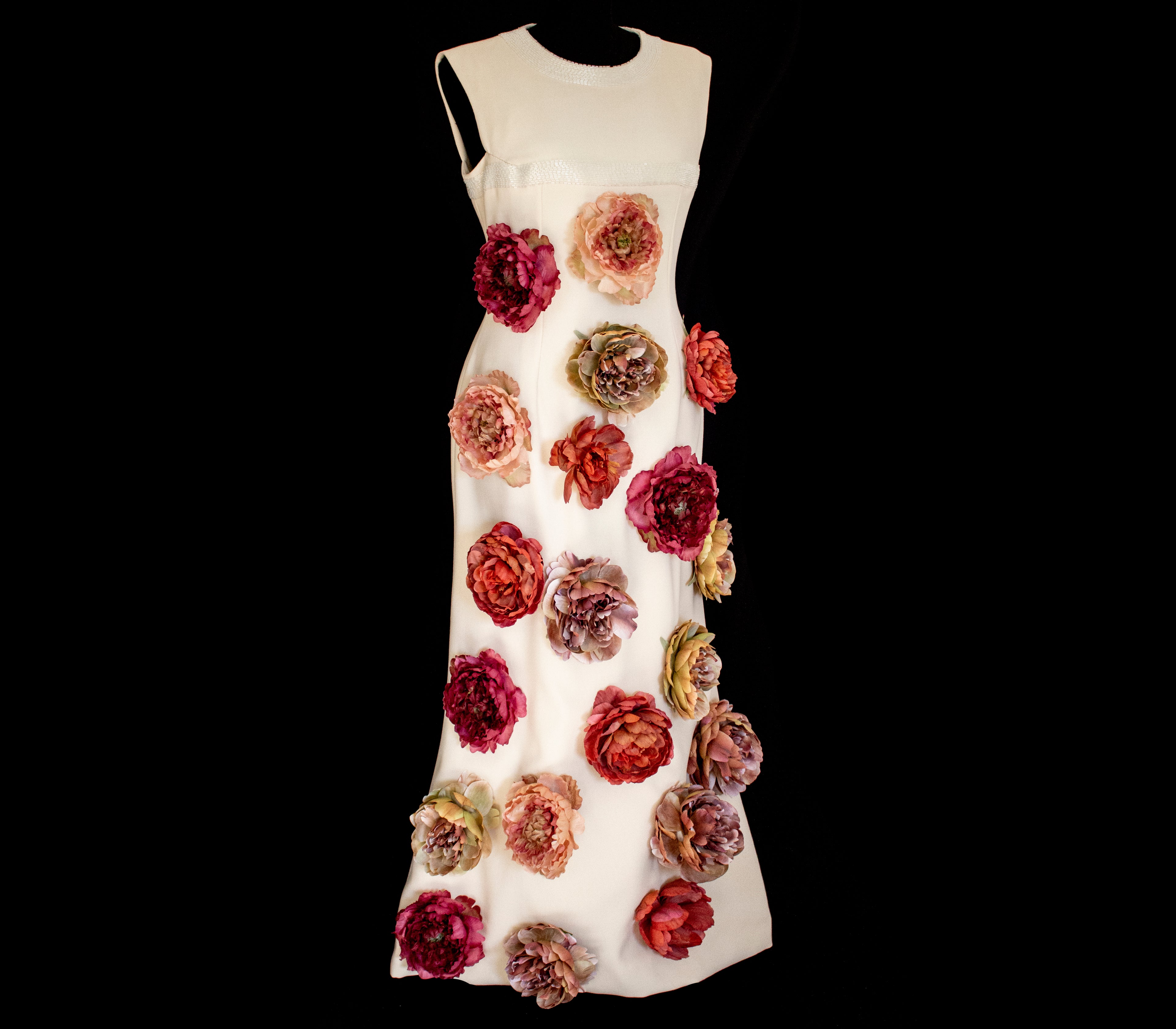 326 - SUSTAINABLE VINTAGE BRIDAL SET: WOOL CREPE DRESS & JACKET WITH COLORFUL PEONIES