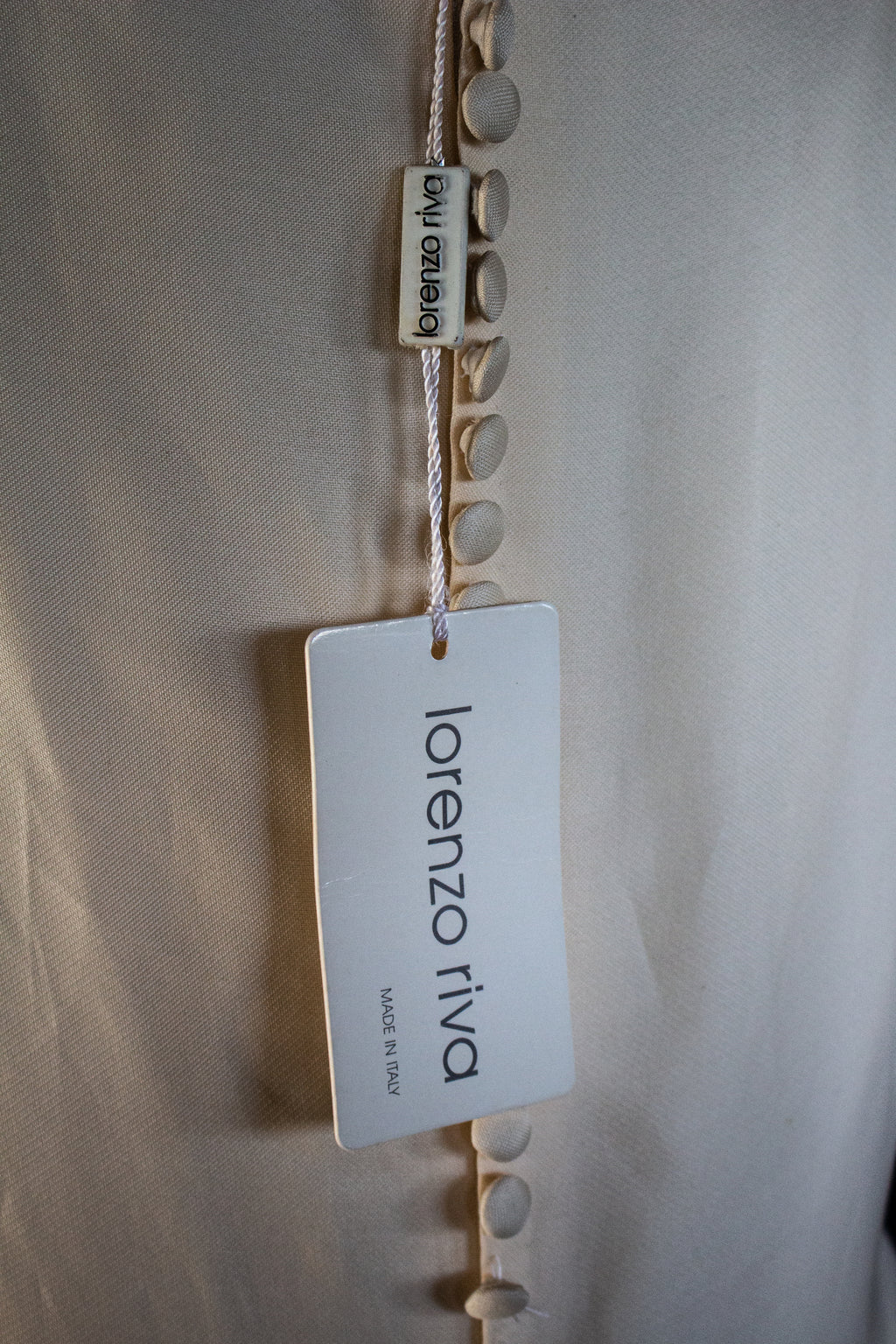 137 - VINTAGE LORENZO RIVA DESIGNER SIGNED WEDDING DRESS: PRECIOUS SILK & LACE TRAIN GOWN - 1950S 1960S ARCHIVAL COUTURE