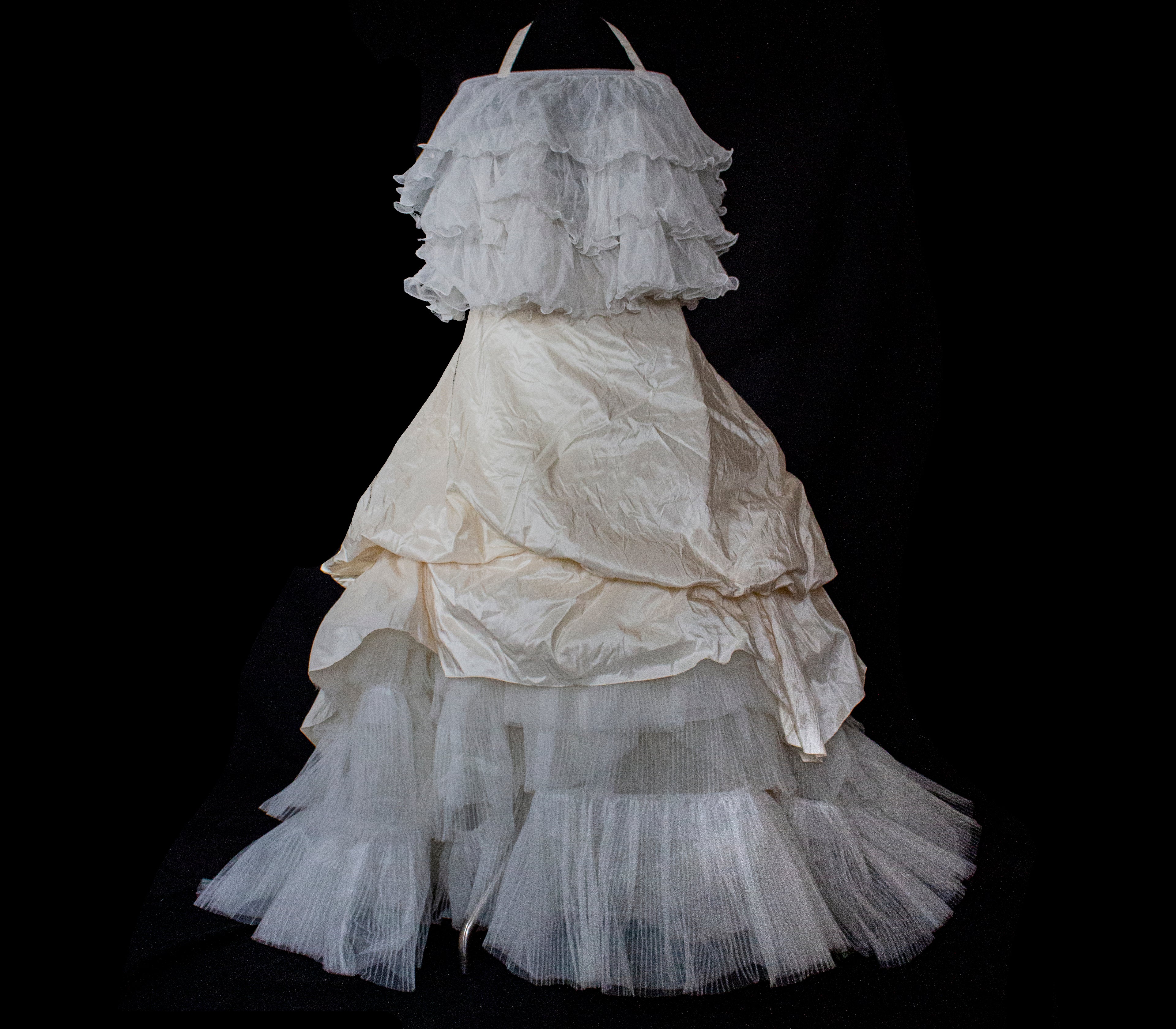 335 - ROMANTIC CREAM SILK TAFFETA VINTAGE WEDDING DRESS: UNIQUE 3-PIECE BALL GOWN WITH RUFFLED CLOUD CAPE - Vague atelier