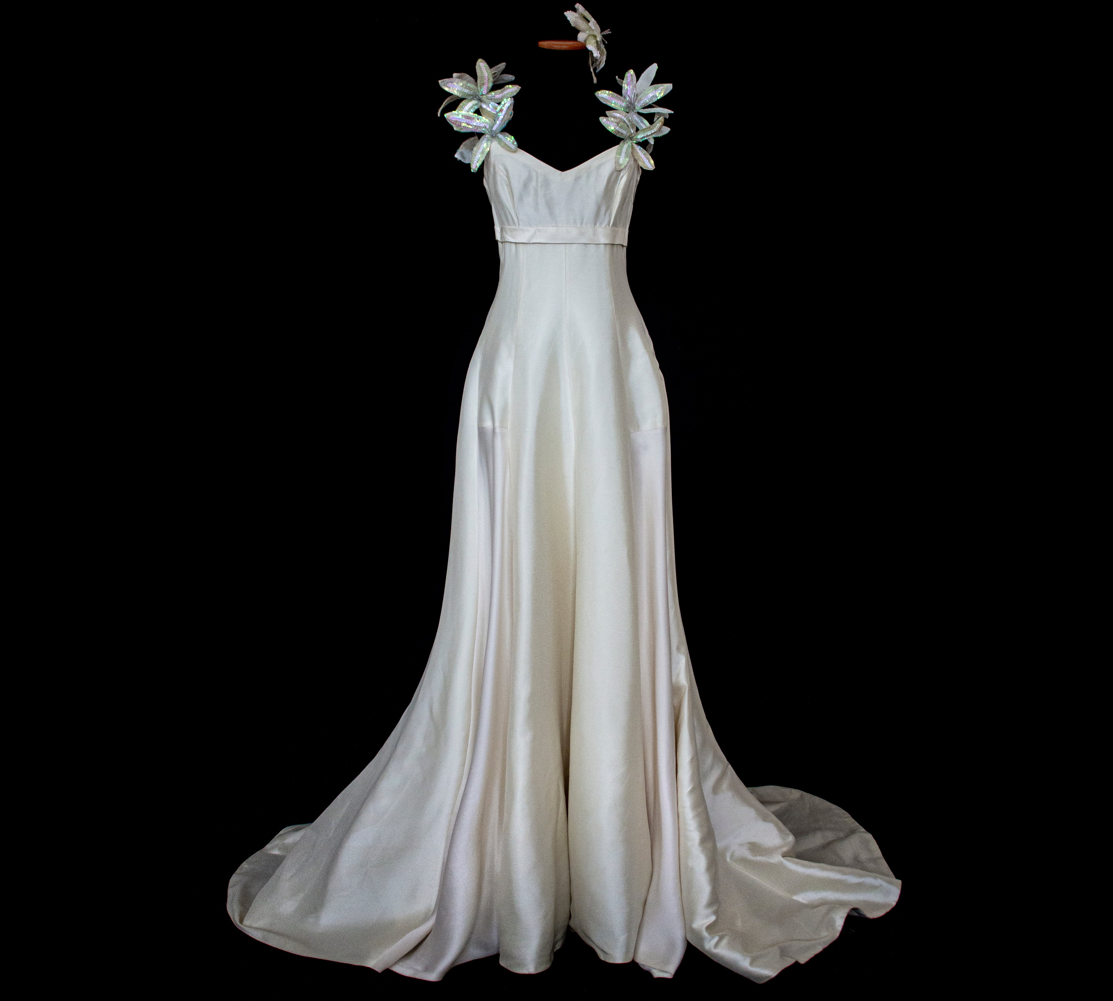 262 - RARE VINTAGE CHAMPAGNE BRIDAL GOWN: SILK MIKADO WITH AUTHENTIC 80S SEQUIN MAXI FLOWERS
