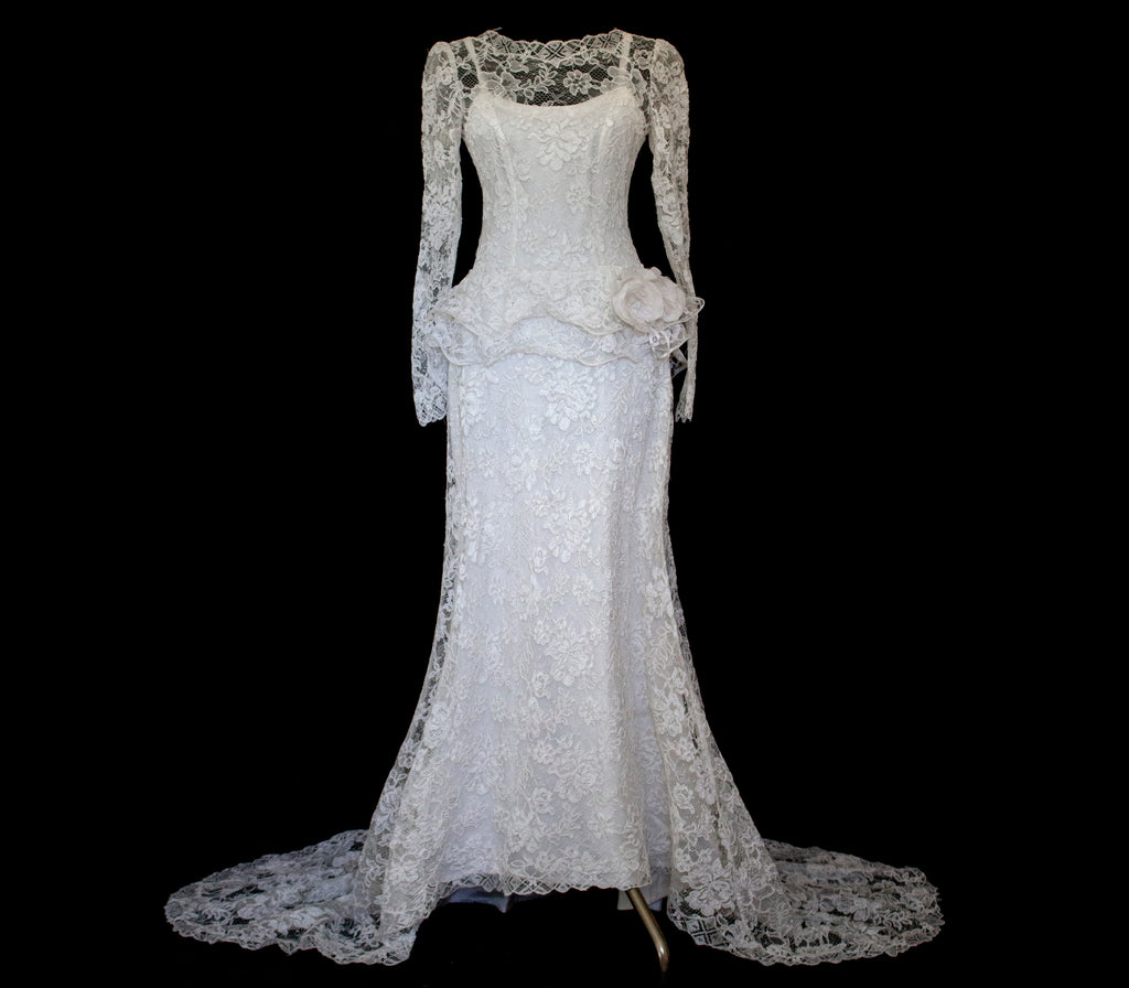 1980s Vintage Macramé Lace Sheath Wedding Dress | Full Train Gown - 377