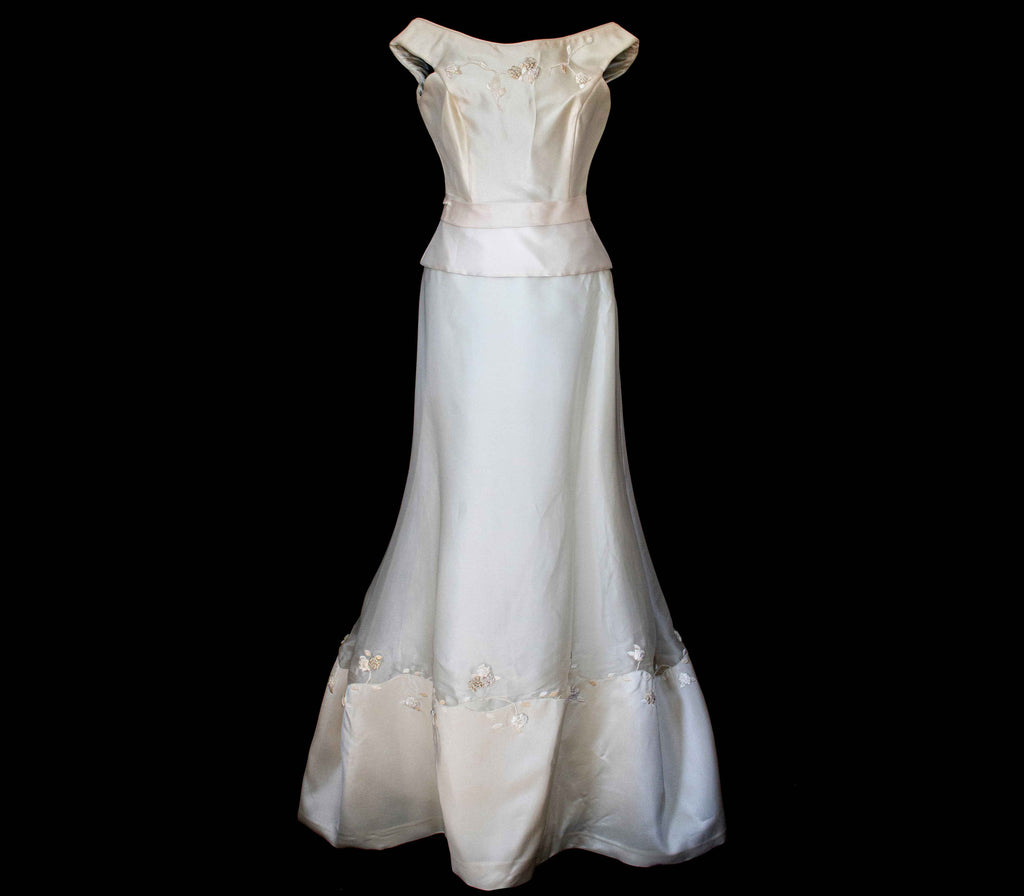 275 - MINIMALIST ELEGANT VINTAGE SILK ORGANZA BRIDAL SET: BATEAU TOP & A-LINE SKIRT WITH BACK BOW
