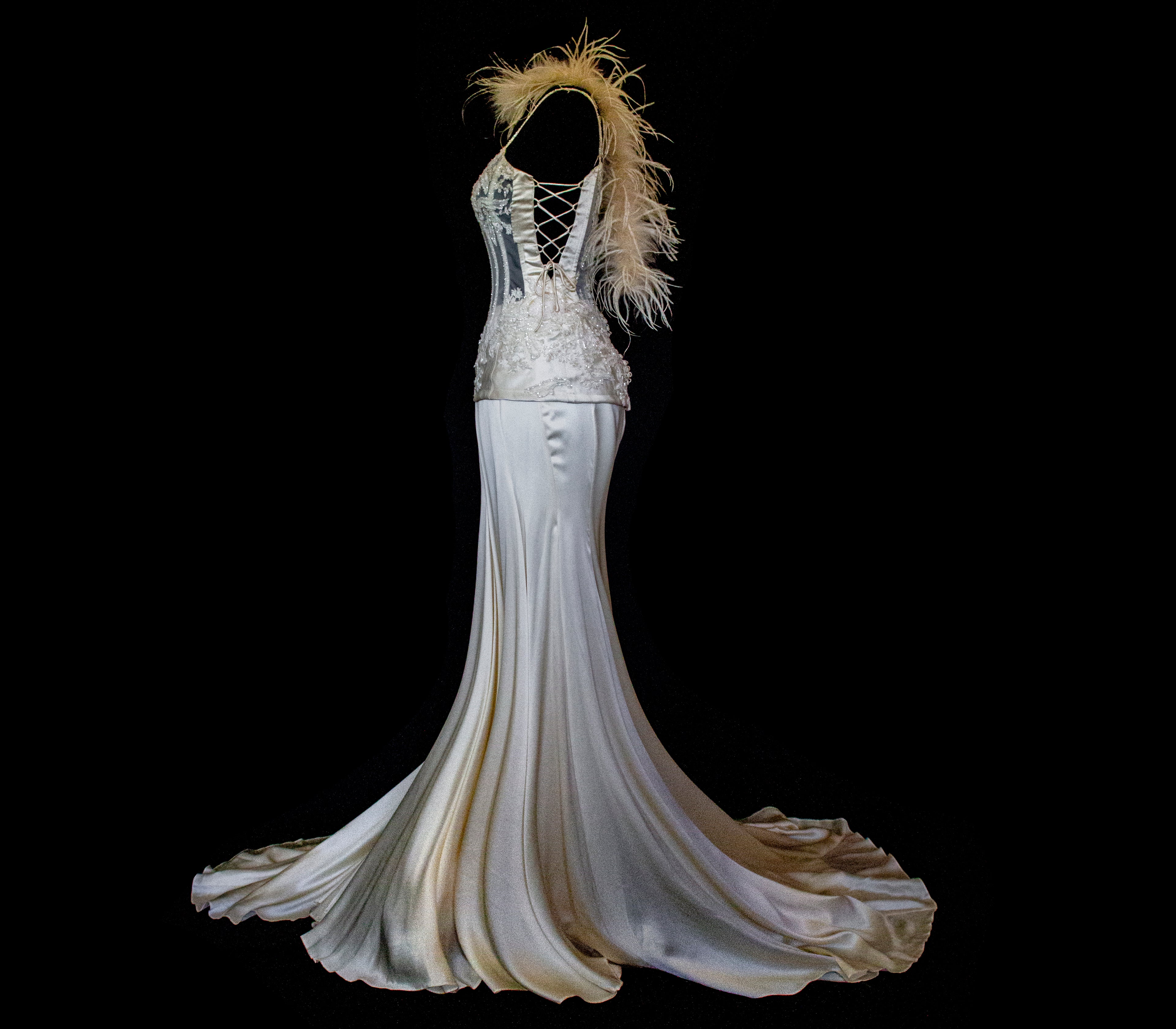 362 - VINTAGE 90s SILK BRIDAL TWO PIECE SET: EMBROIDERED BUSTIER AND FLUID CREAM SKIRT