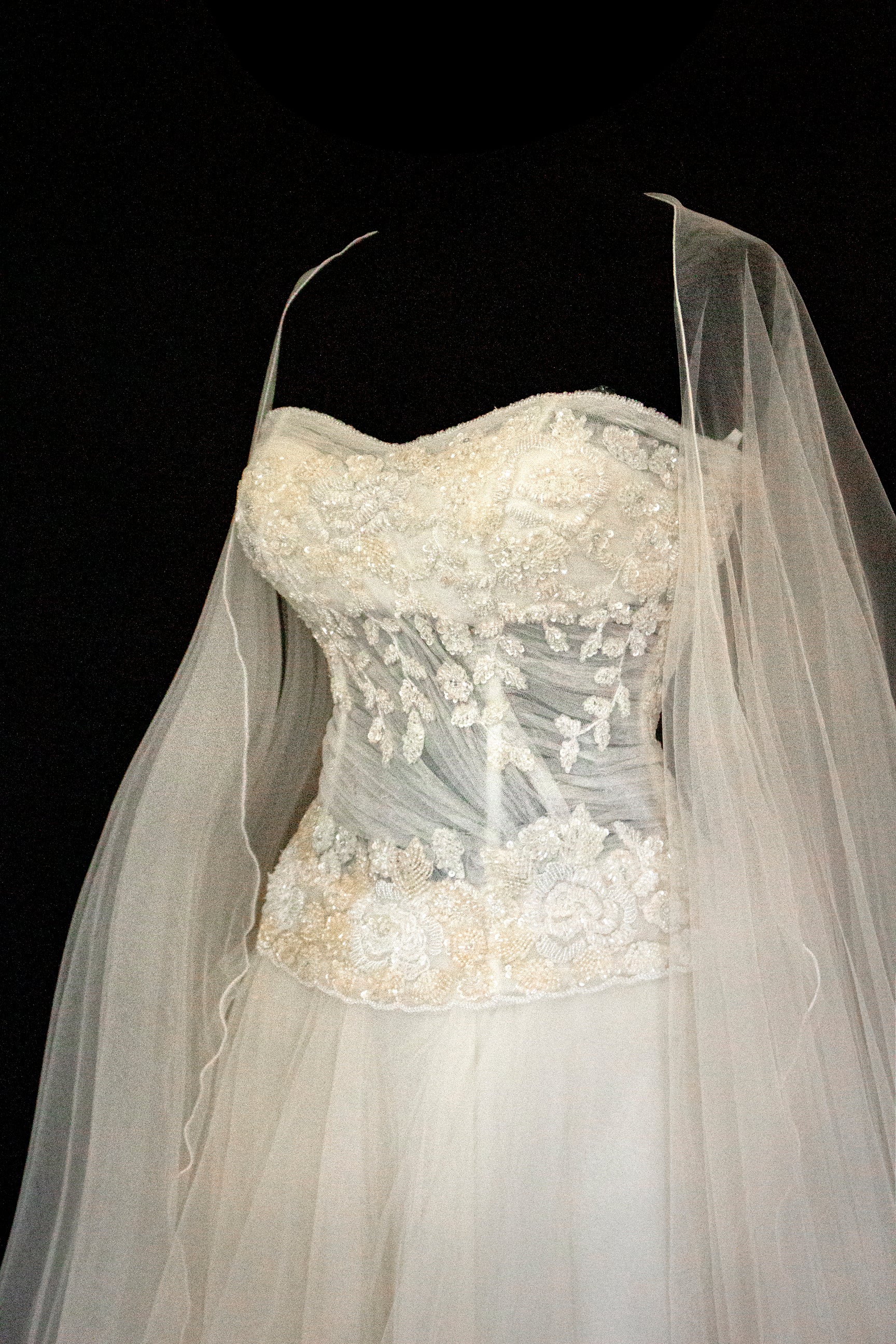 361 - VINTAGE PRINCESS WEDDING DRESS: ECRU SILK TULLE GOWN WITH EMBROIDERED STRAPLESS BODICE