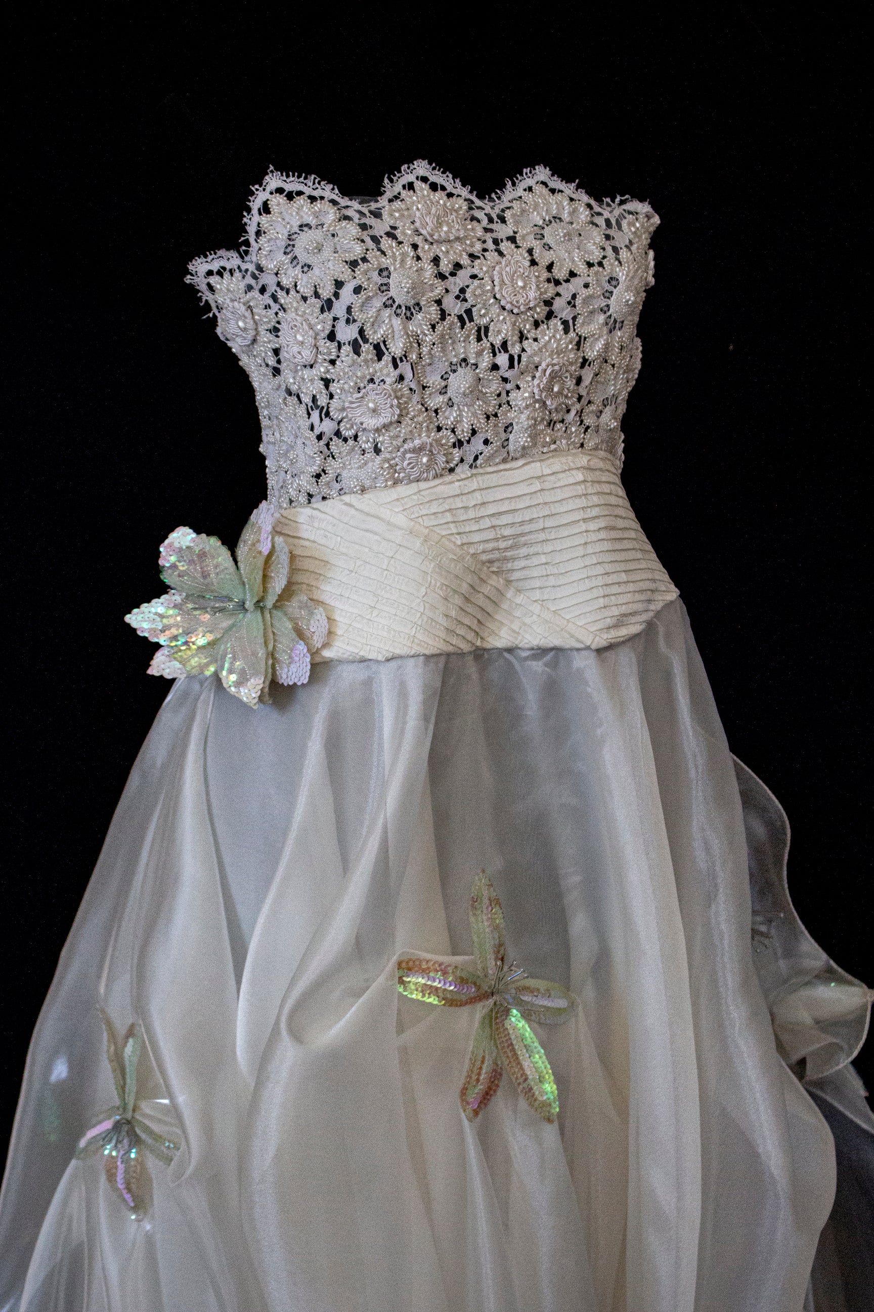 352 - UNIQUE 80S VINTAGE UPCYCLED WEDDING DRESS: EMPIRE WAIST SILK BRIDAL GOWN WITH IRIDESCENT ORGANZA & SEQUIN MAXI FLOWERS - Vague atelier