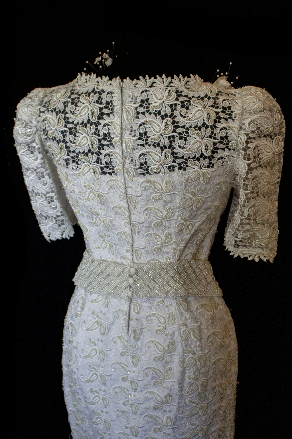 359 - VINTAGE 80s BEADED LACE SHEATH DRESS: WHITE & GOLD WEDDING GOWN WITH 3D FLORAL DETAILS