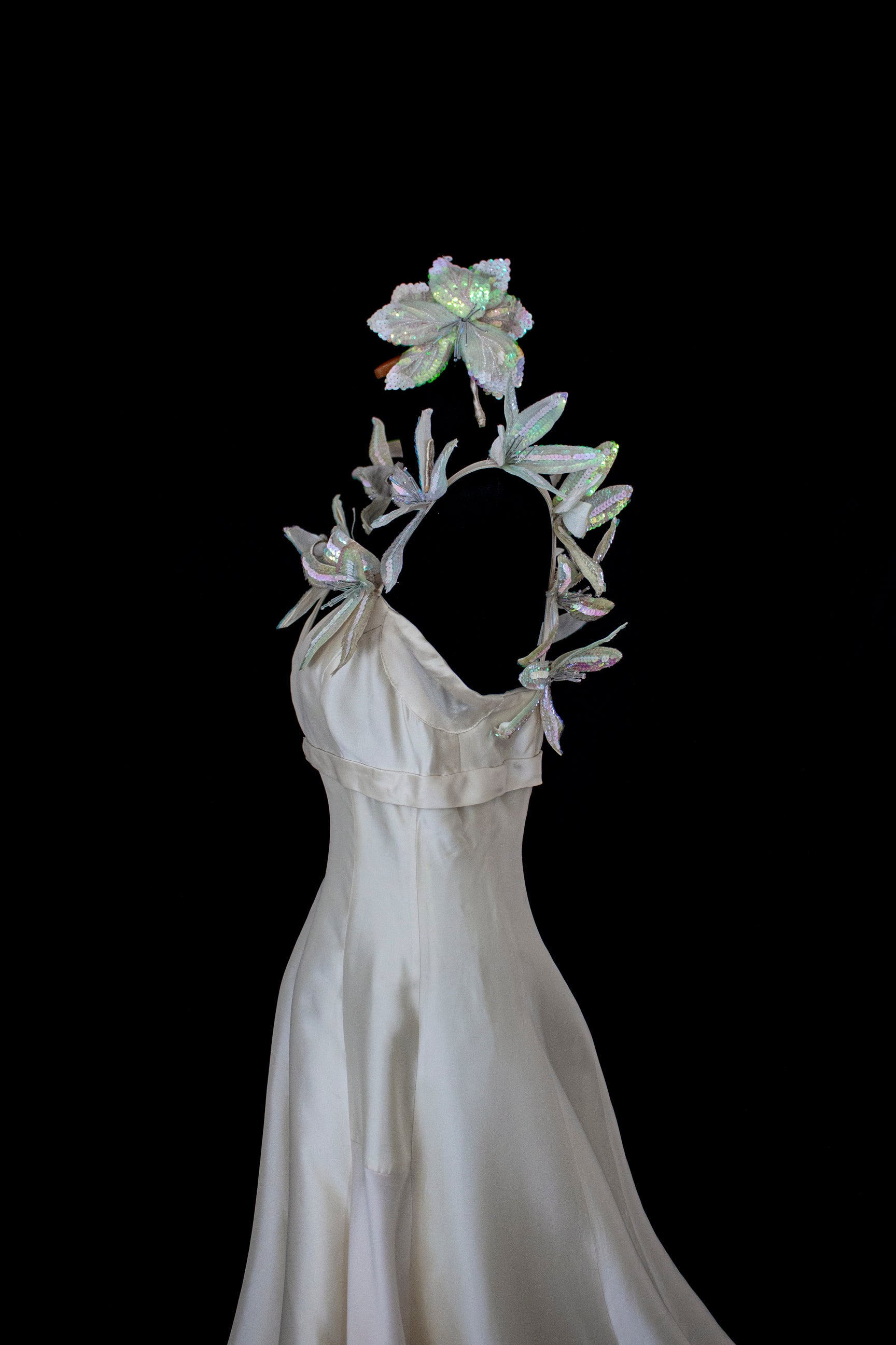 262 - RARE VINTAGE CHAMPAGNE BRIDAL GOWN: SILK MIKADO WITH AUTHENTIC 80S SEQUIN MAXI FLOWERS