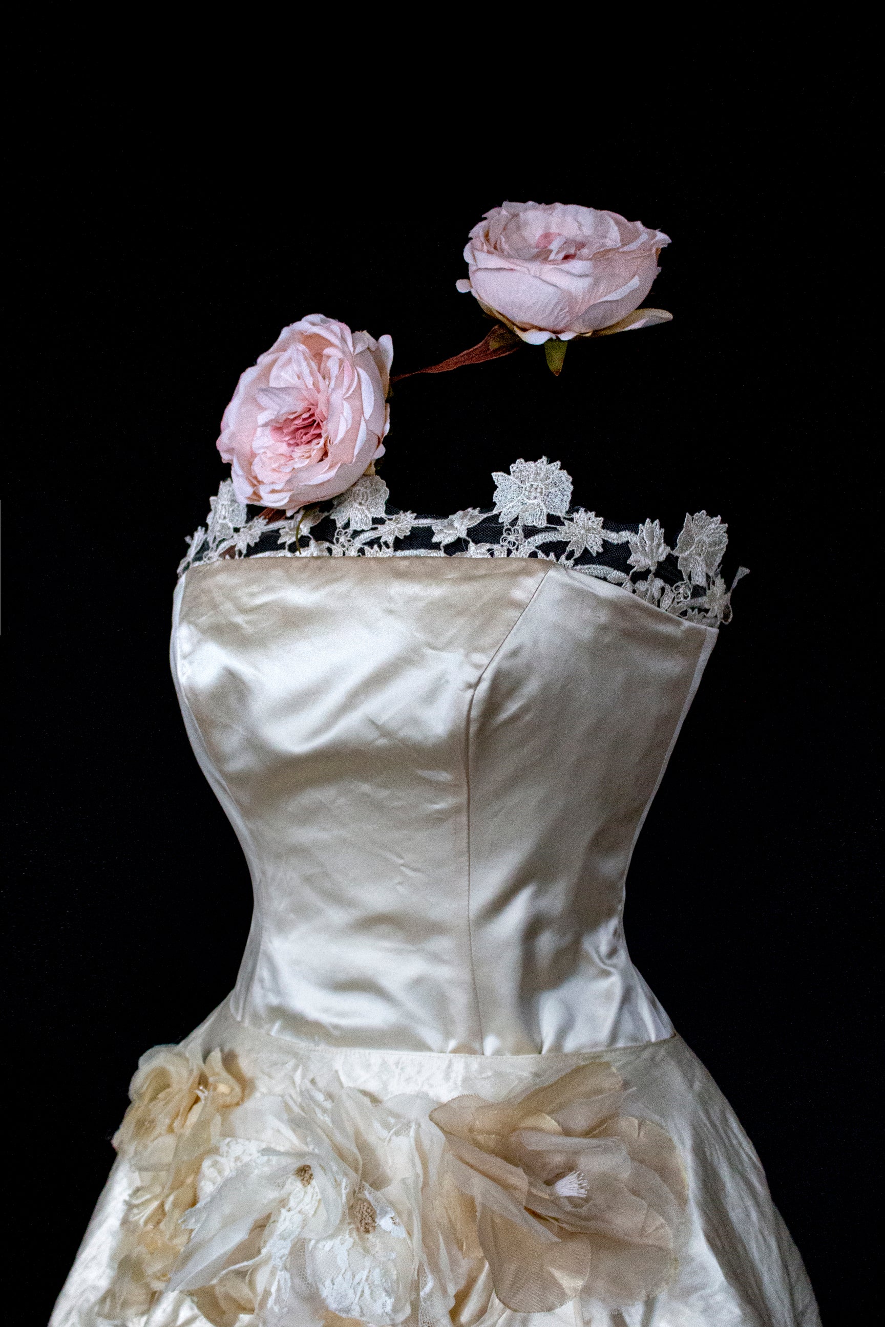 348 - UNIQUE UPCYCLED SILK MERMAID WEDDING DRESS: 90S CREAM TAFFETA GOWN WITH PINK PEONIES, EMBOSSED FLORAL DETAILS & BOHO ROMANTIC STYLE