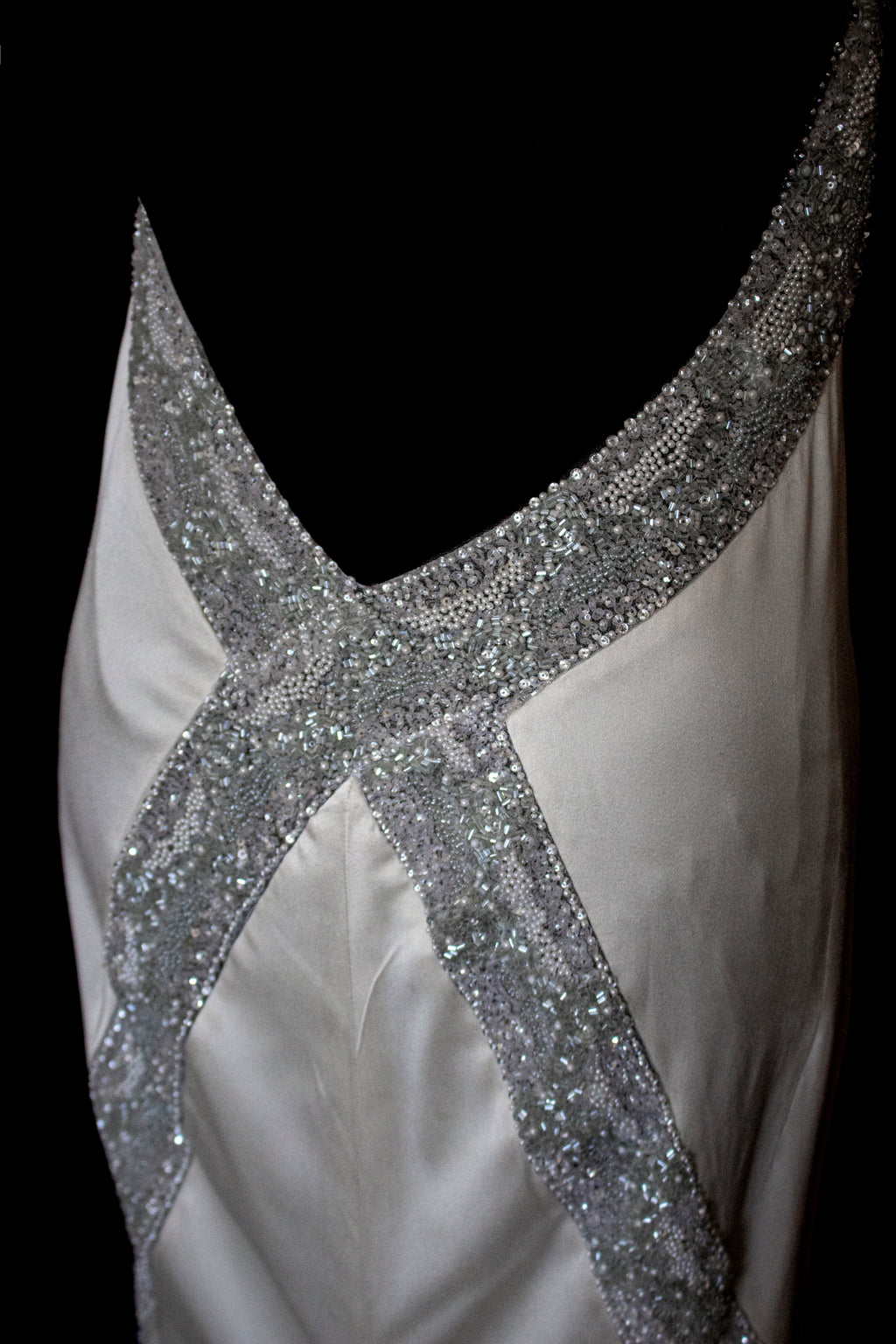 291 - OLD HOLLYWOOD VINTAGE MERMAID BRIDAL GOWN: BACKLESS SILK SATIN & ART DECO SILVER BEADING