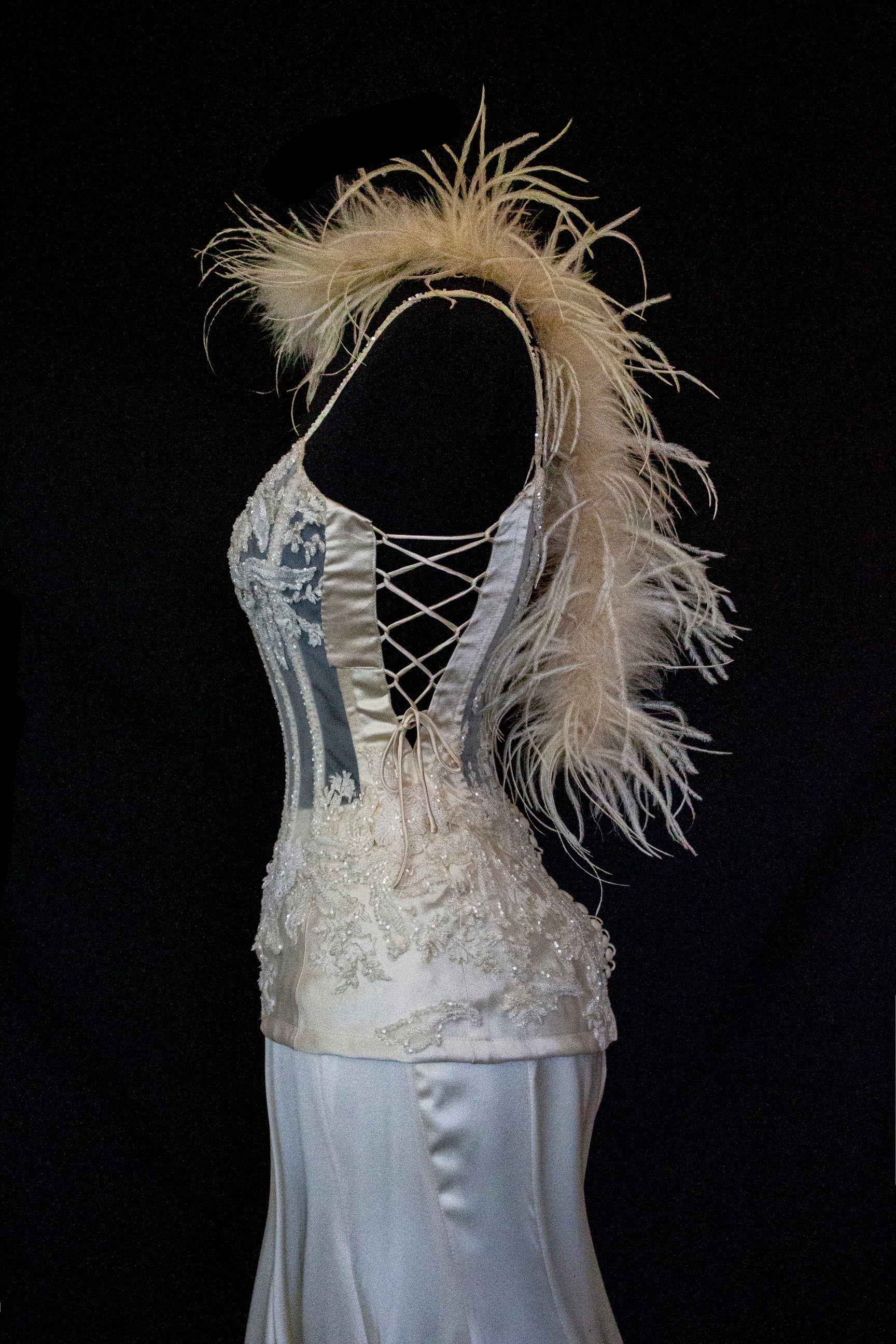 362 - VINTAGE 90s SILK BRIDAL TWO PIECE SET: EMBROIDERED BUSTIER AND FLUID CREAM SKIRT
