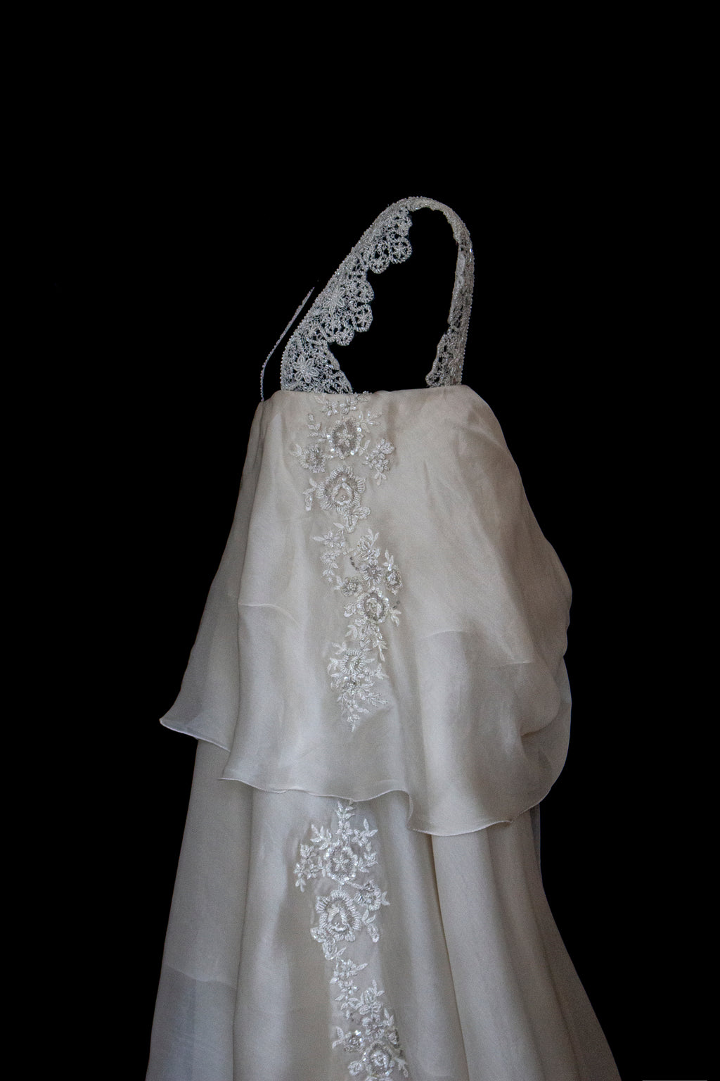 344 - UNIQUE UPCYCLED SILK ORGANZA WEDDING DRESS: PEARL GREY & BRONZE RUFFLED GOWN, SILVER EMBROIDERY, LUXURY SUSTAINABLE BRIDAL DRESS - Vague atelier