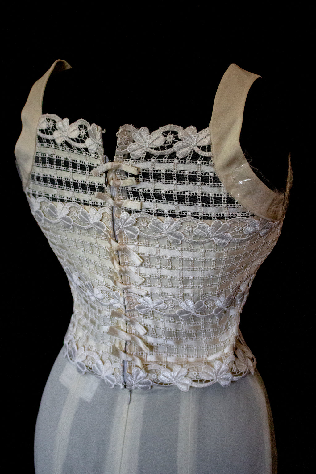 364 - VINTAGE 90s UPCYCLED TULLE AND MACRAME WEDDING DRESS: 2-PIECE ROMANTIC GOWN WITH FLOREAL LACE