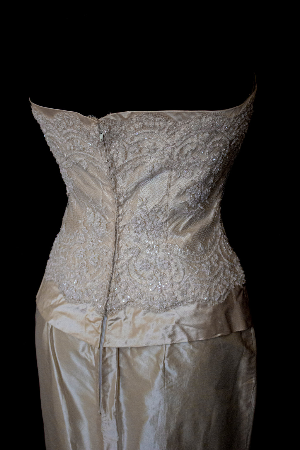 334 - IVORY SILK MIKADO VINTAGE WEDDING DRESS: COLUMN GOWN WITH EMBROIDERED CAPE & CRYSTALS - Vague atelier