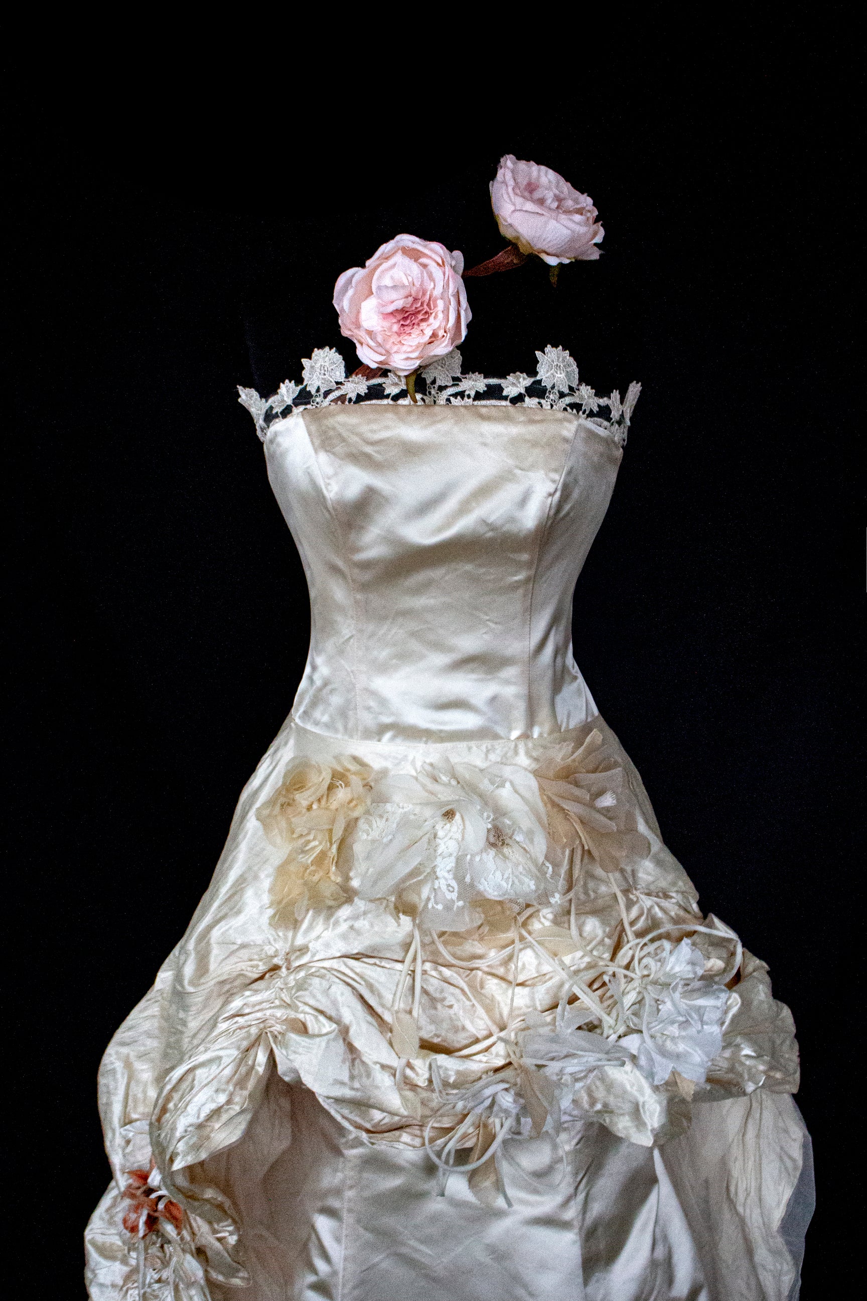 348 - UNIQUE UPCYCLED SILK MERMAID WEDDING DRESS: 90S CREAM TAFFETA GOWN WITH PINK PEONIES, EMBOSSED FLORAL DETAILS & BOHO ROMANTIC STYLE