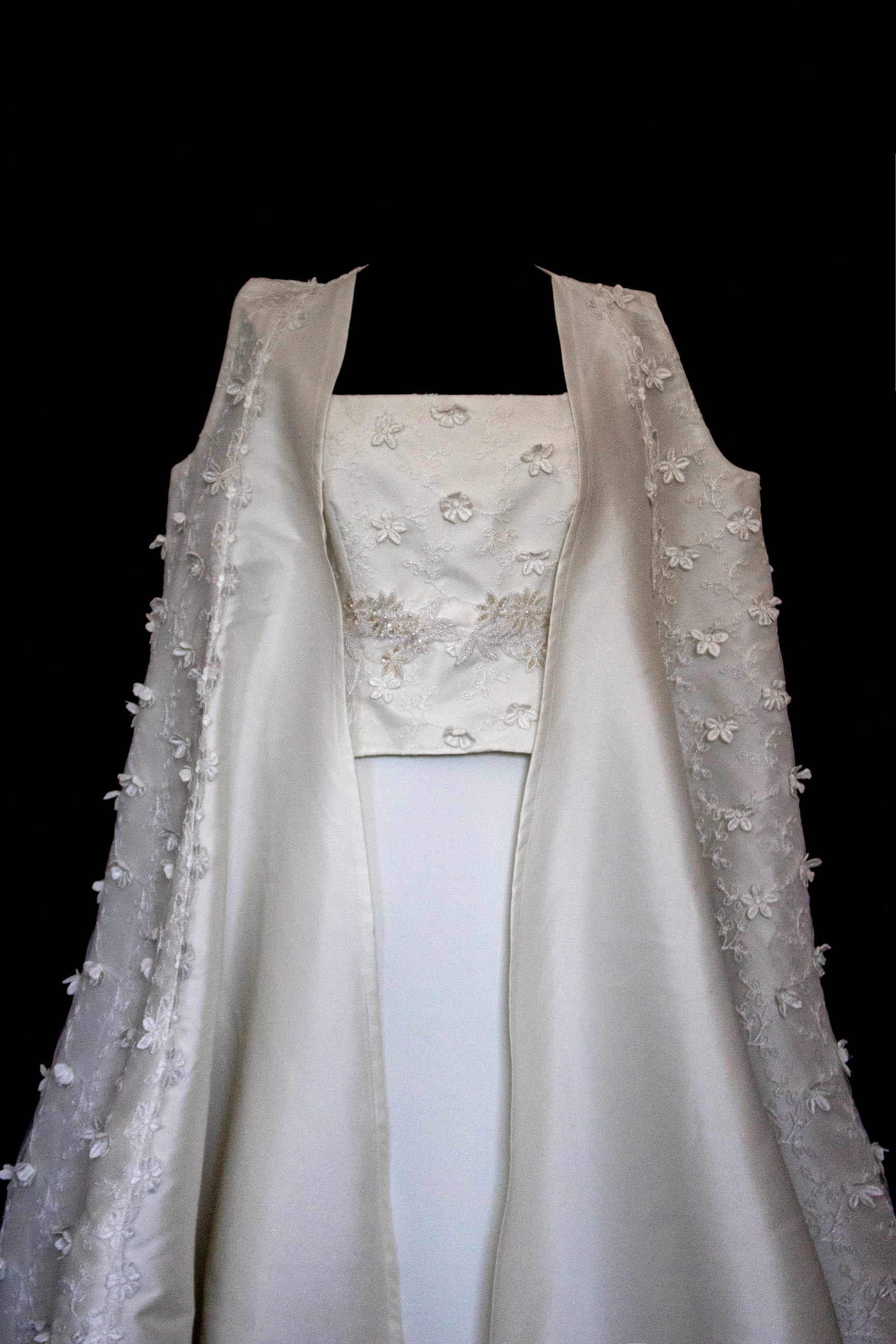 293 - UNIQUE UPCYCLED 3-PIECE BRIDAL SET: 3D FLORAL TOP, MIKADO SKIRT & BRIDAL VEST