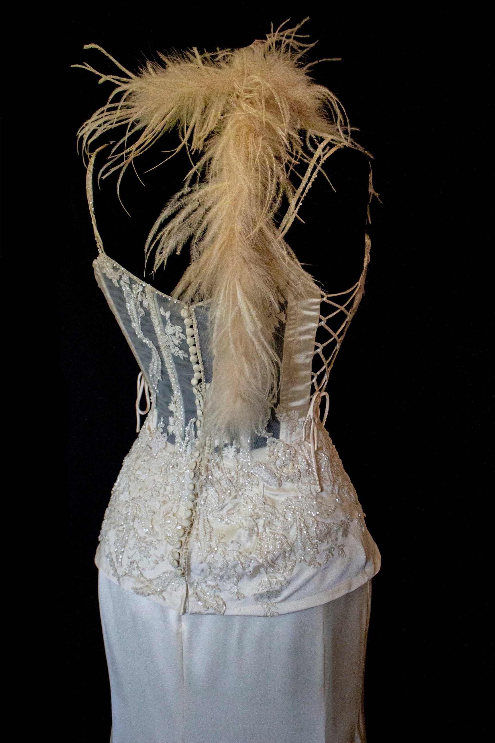 362 - VINTAGE 90s SILK BRIDAL TWO PIECE SET: EMBROIDERED BUSTIER AND FLUID CREAM SKIRT