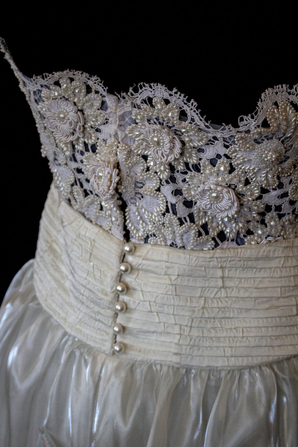 352 - UNIQUE 80S VINTAGE UPCYCLED WEDDING DRESS: EMPIRE WAIST SILK BRIDAL GOWN WITH IRIDESCENT ORGANZA & SEQUIN MAXI FLOWERS - Vague atelier