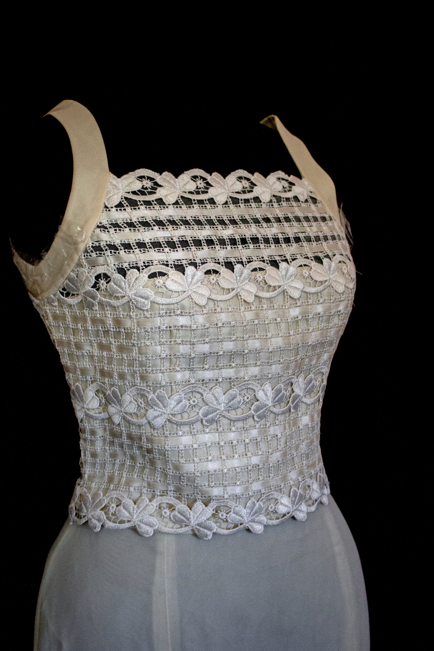 364 - VINTAGE 90s UPCYCLED TULLE AND MACRAME WEDDING DRESS: 2-PIECE ROMANTIC GOWN WITH FLOREAL LACE