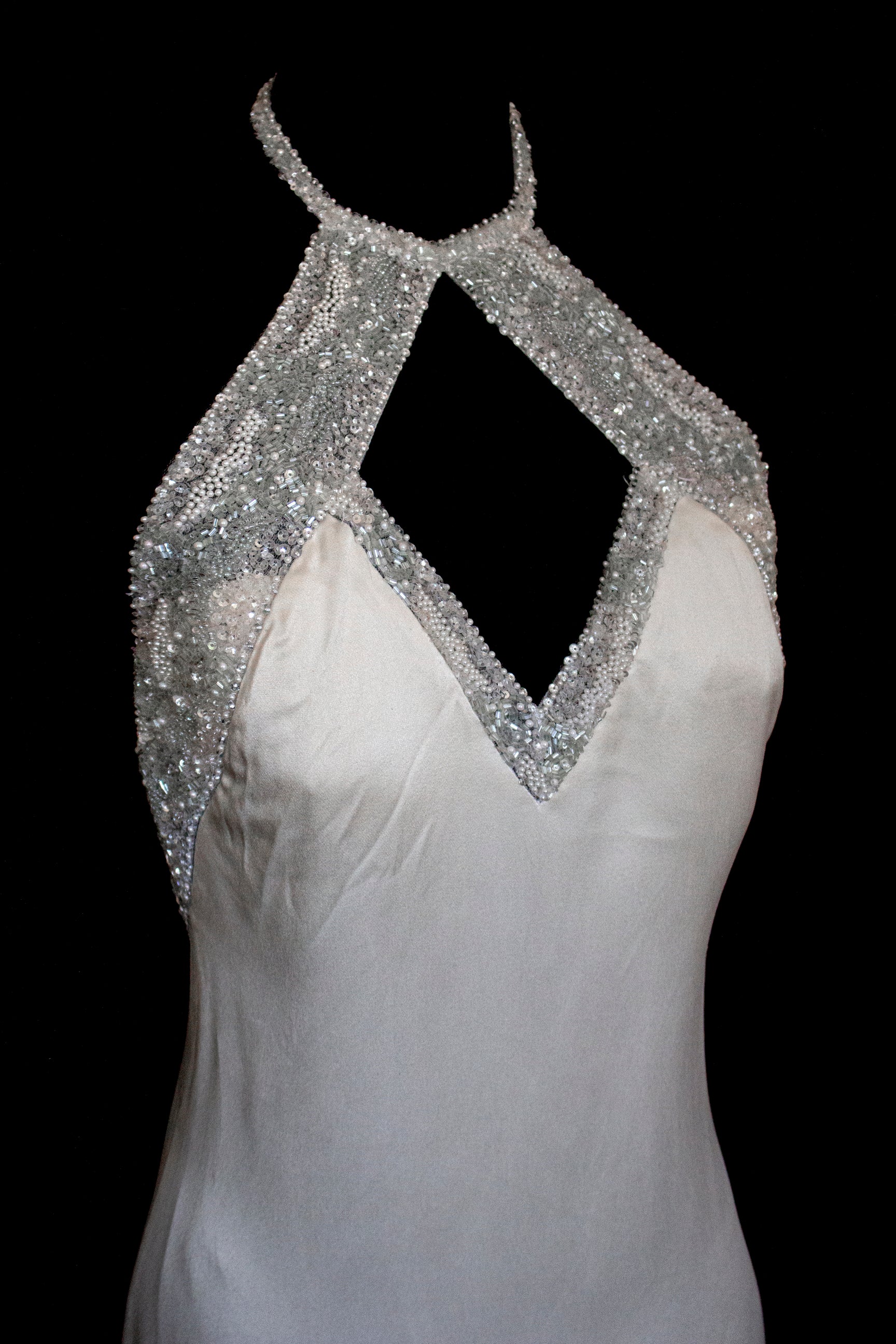 291 - OLD HOLLYWOOD VINTAGE MERMAID BRIDAL GOWN: BACKLESS SILK SATIN & ART DECO SILVER BEADING