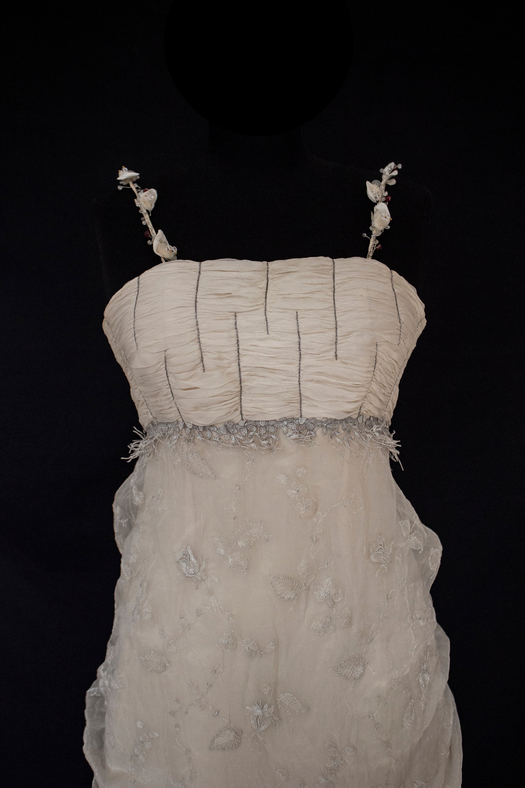 336 - DARK BEIGE SILK EMPIRE WEDDING DRESS: VINTAGE 90s GOWN WITH ROARING 20s DETAILS & SILVER EMBROIDERY - Vague atelier
