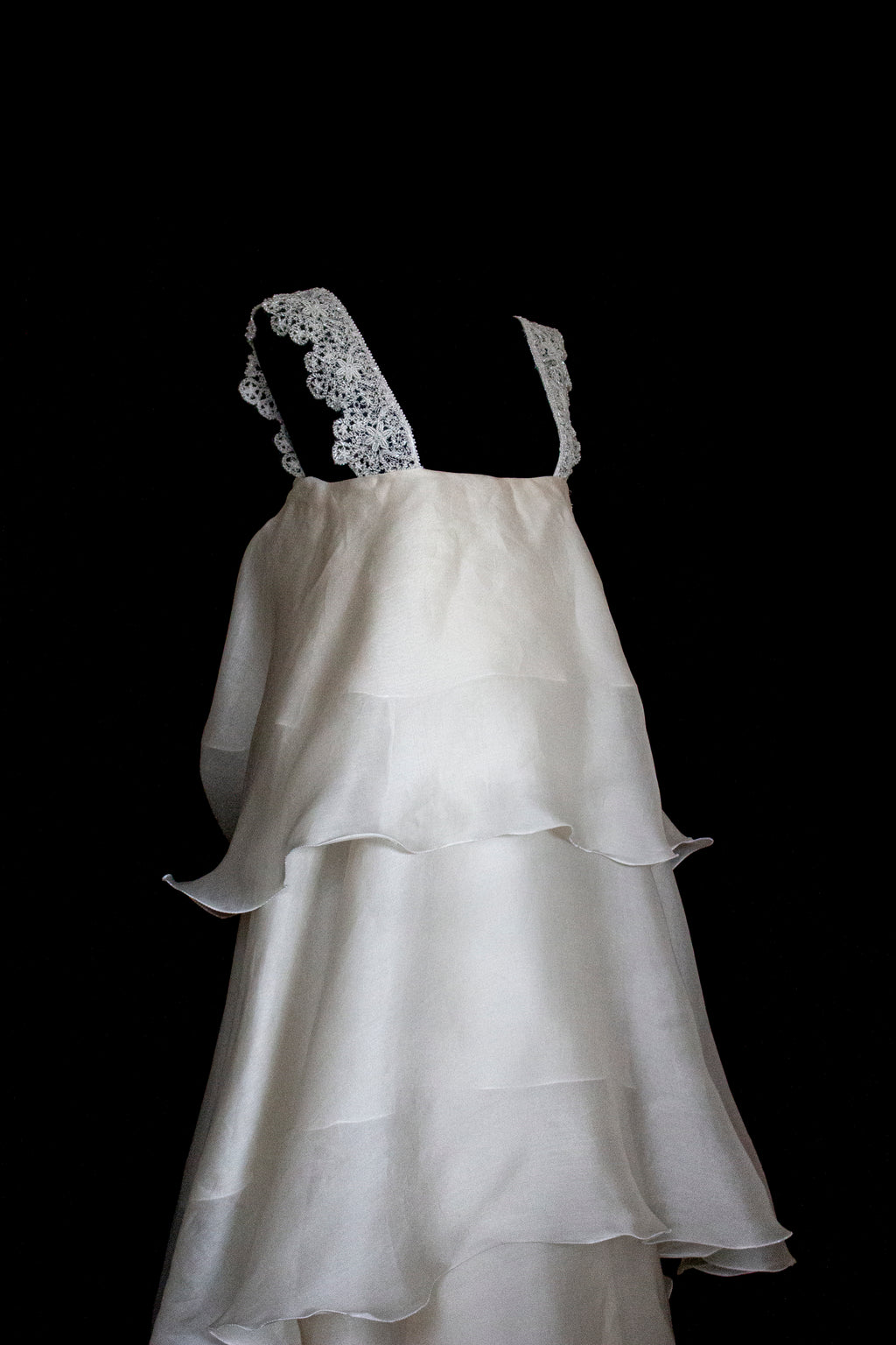 344 - UNIQUE UPCYCLED SILK ORGANZA WEDDING DRESS: PEARL GREY & BRONZE RUFFLED GOWN, SILVER EMBROIDERY, LUXURY SUSTAINABLE BRIDAL DRESS - Vague atelier