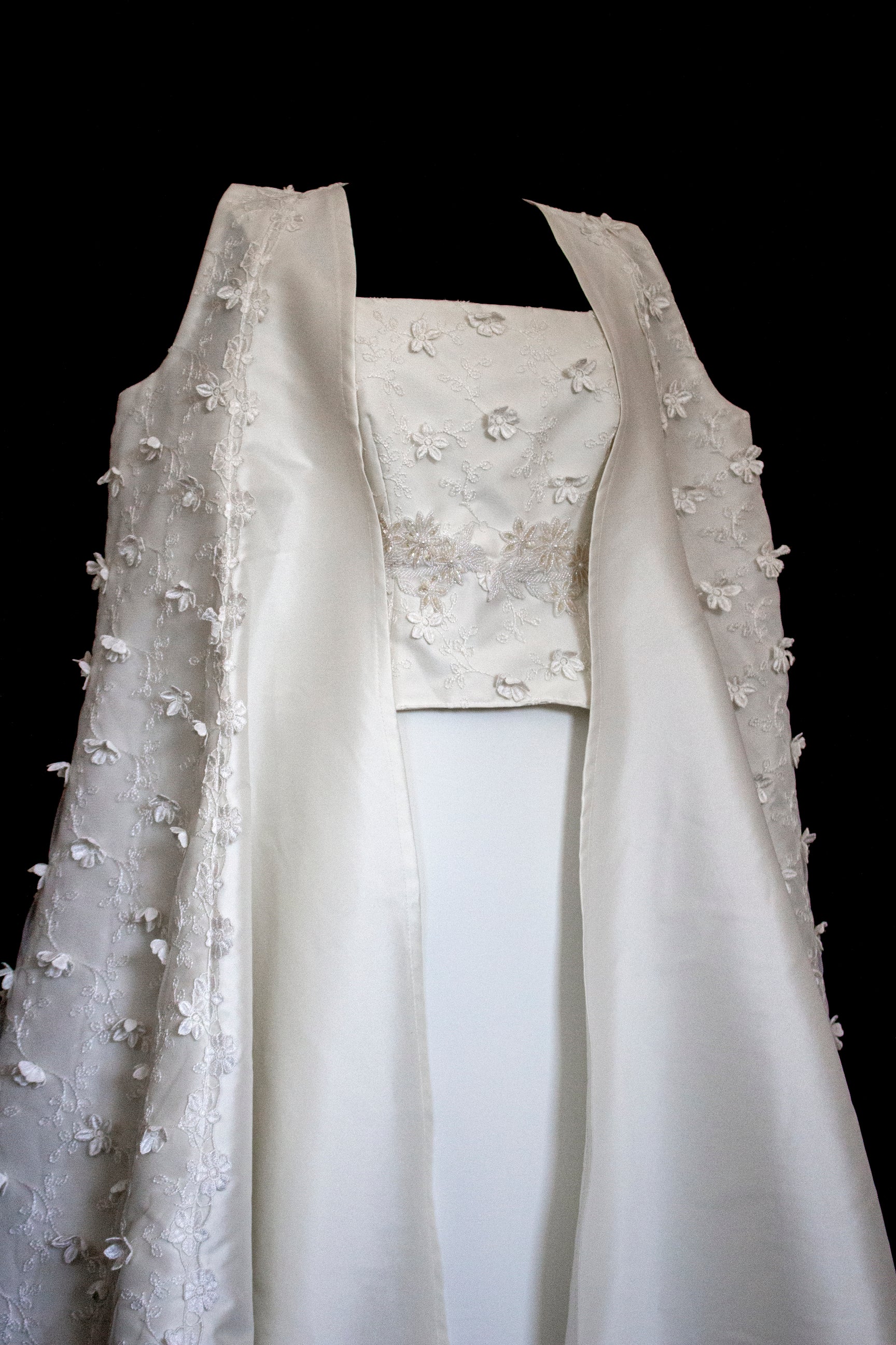 293 - UNIQUE UPCYCLED 3-PIECE BRIDAL SET: 3D FLORAL TOP, MIKADO SKIRT & BRIDAL VEST