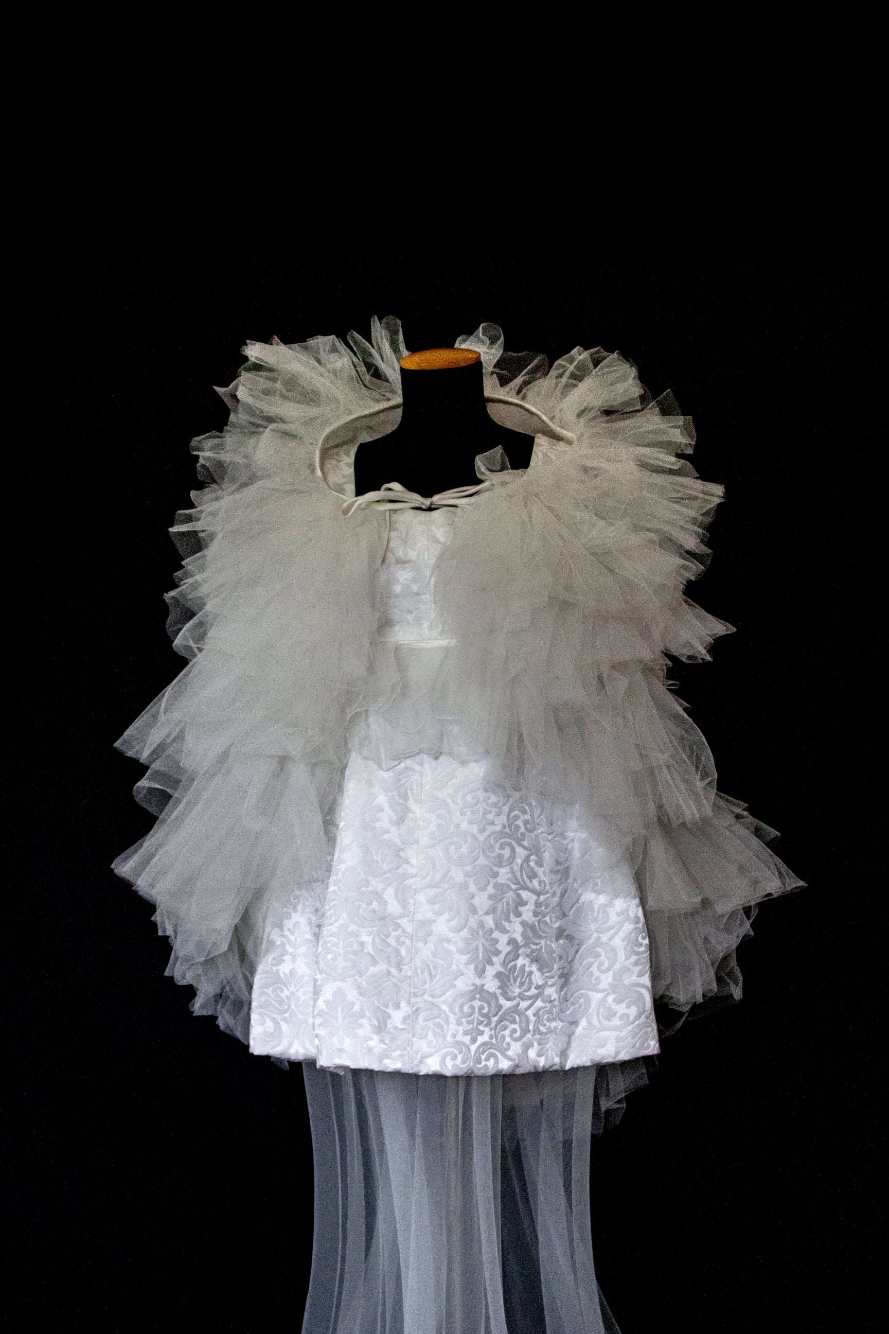 Vintage 90s Mini Wedding Dress | Damask Bridal Dress with Cape & Bow - 368
