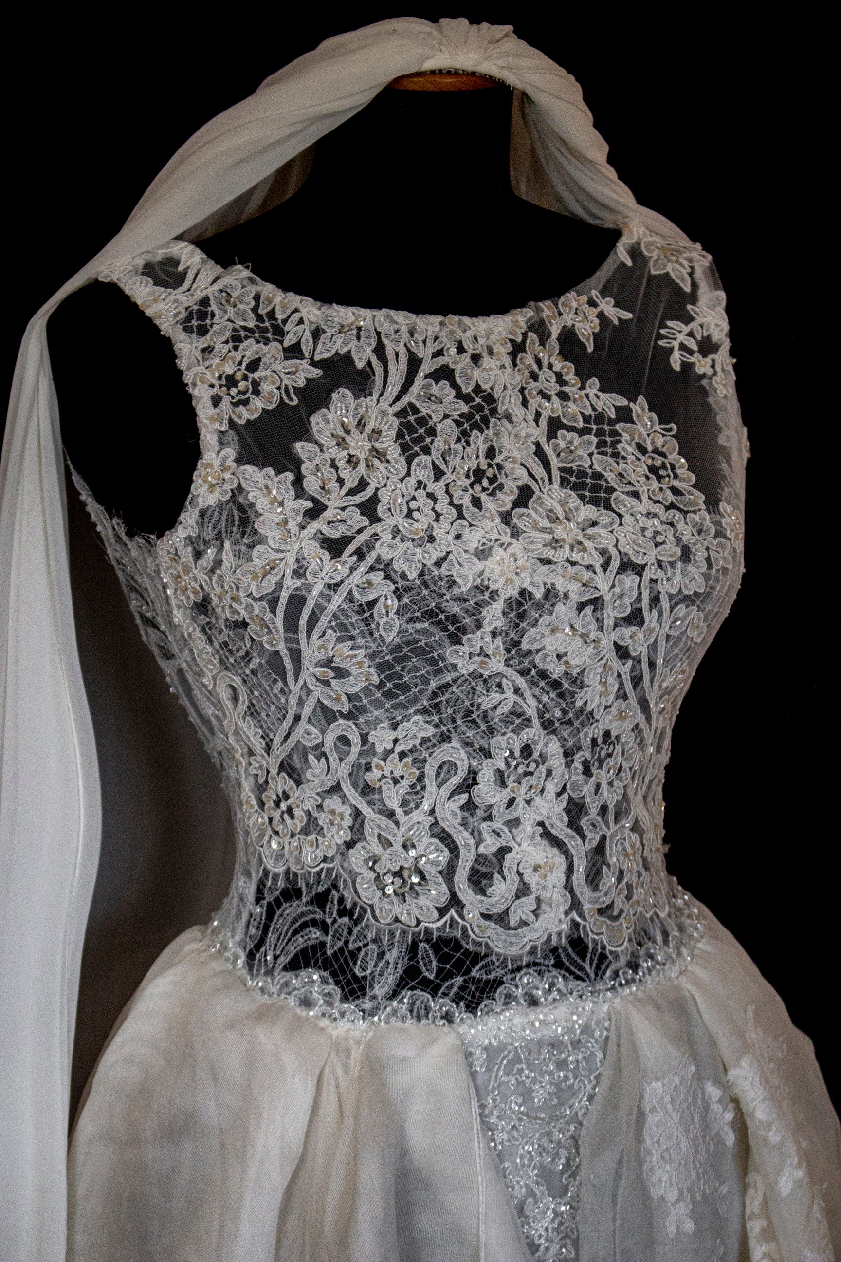 331 - ONE OF A KIND UPCYCLED VINTAGE BRIDAL GOWN: ASYMMETRIC LAYERED SILK CLOUD SKIRT & EMBROIDERED LACE - Vague atelier