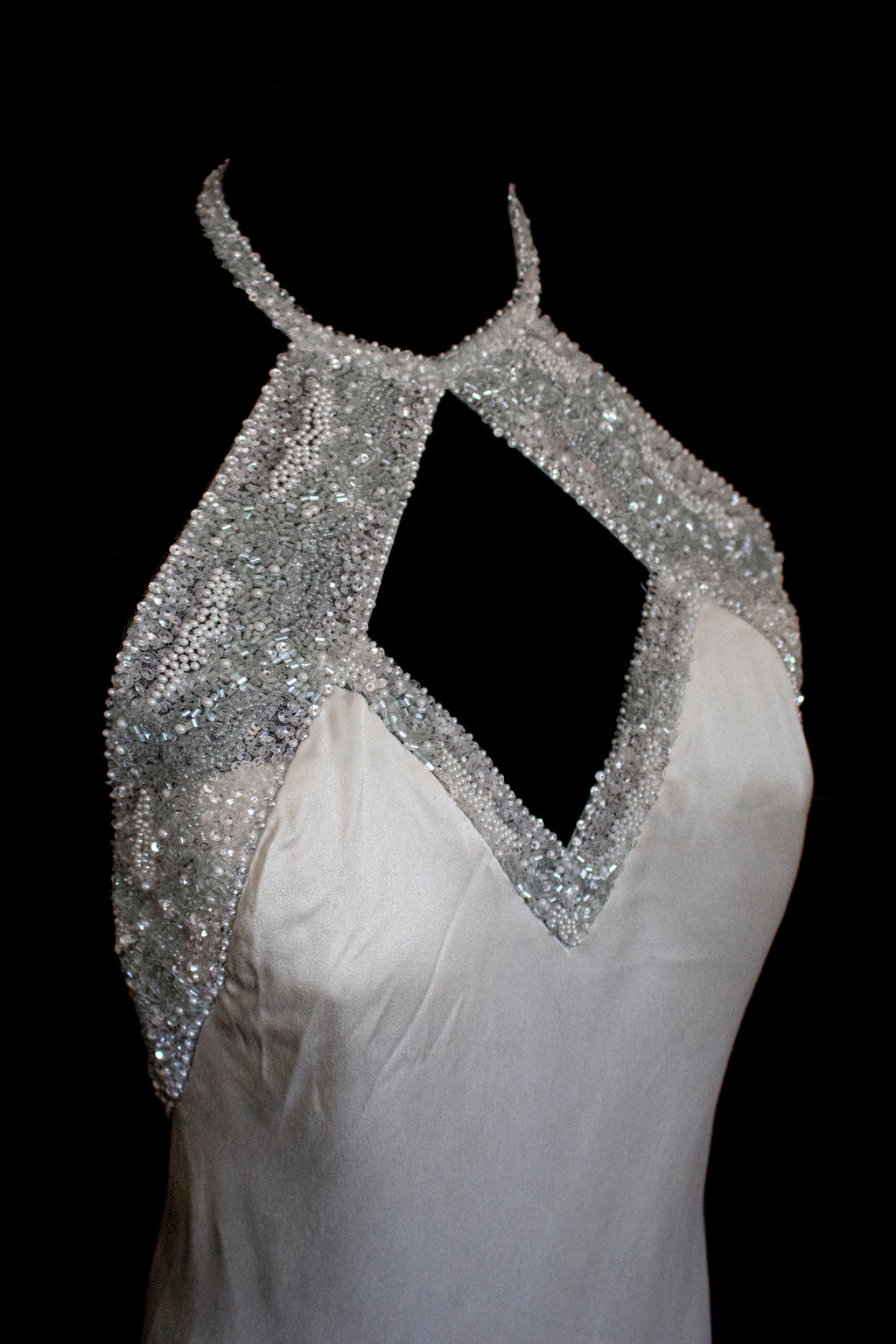 291 - OLD HOLLYWOOD VINTAGE MERMAID BRIDAL GOWN: BACKLESS SILK SATIN & ART DECO SILVER BEADING