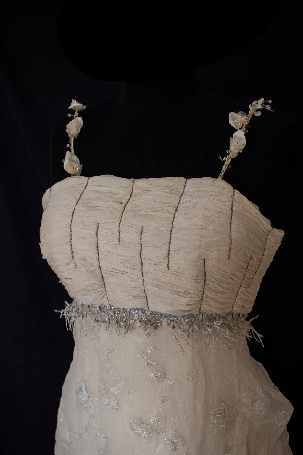 336 - DARK BEIGE SILK EMPIRE WEDDING DRESS: VINTAGE 90s GOWN WITH ROARING 20s DETAILS & SILVER EMBROIDERY - Vague atelier