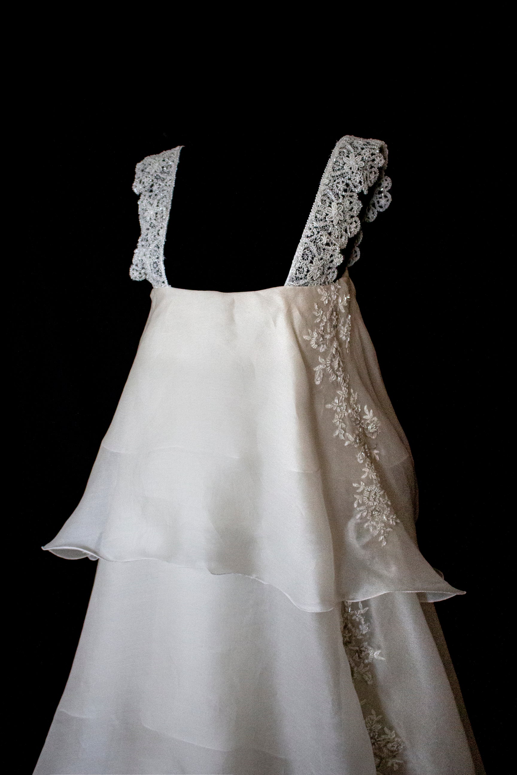 344 - UNIQUE UPCYCLED SILK ORGANZA WEDDING DRESS: PEARL GREY & BRONZE RUFFLED GOWN, SILVER EMBROIDERY, LUXURY SUSTAINABLE BRIDAL DRESS - Vague atelier