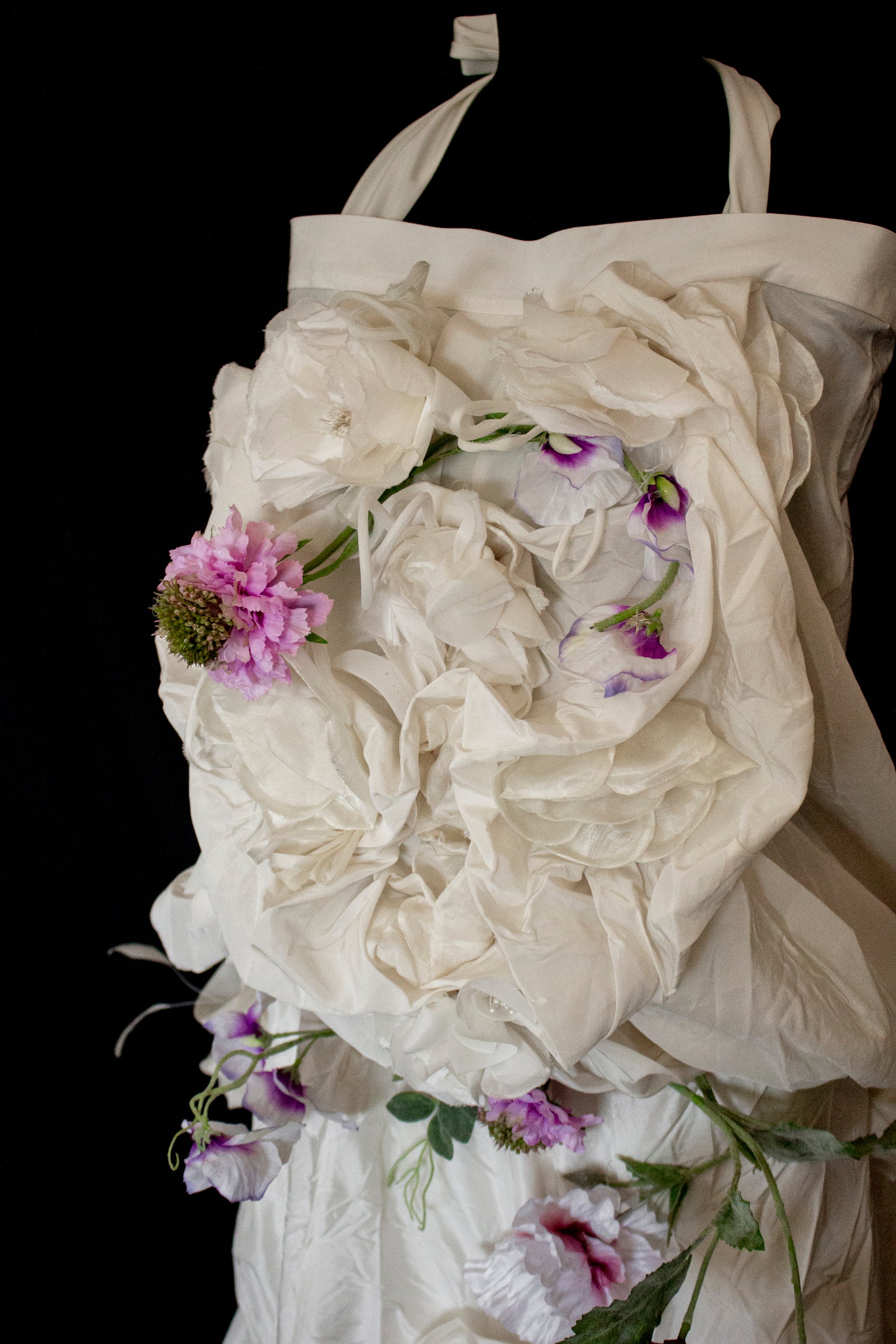 297- UNIQUE ROMANTIC VINTAGE SILK TAFFETA ENSEMBLE: BALLOON TOP & 3D MULTICOLOR FLORAL SKIRT - Vague atelier