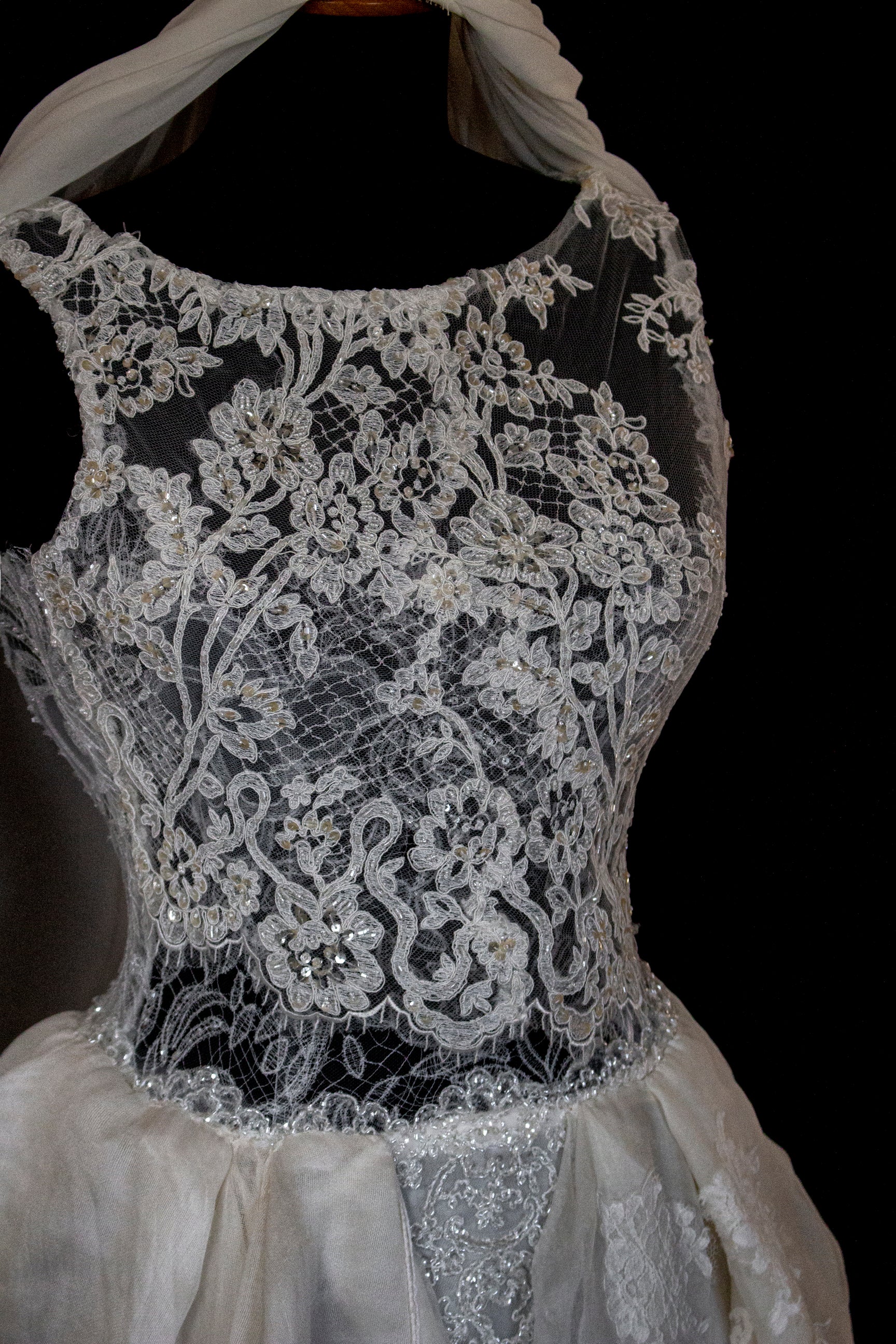 331 - ONE OF A KIND UPCYCLED VINTAGE BRIDAL GOWN: ASYMMETRIC LAYERED SILK CLOUD SKIRT & EMBROIDERED LACE - Vague atelier